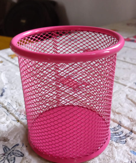 Metal Mesh Pen Holder for Desk (1 Pc): Pen Stand, Pencil Organizer, Stationery Storage