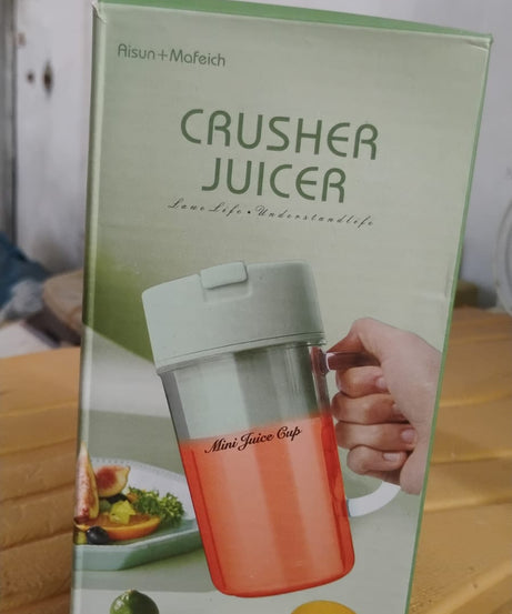 Portable Crusher Juicer With Handle & Straw, USB Rechargeable Multi Blades (420 ML)