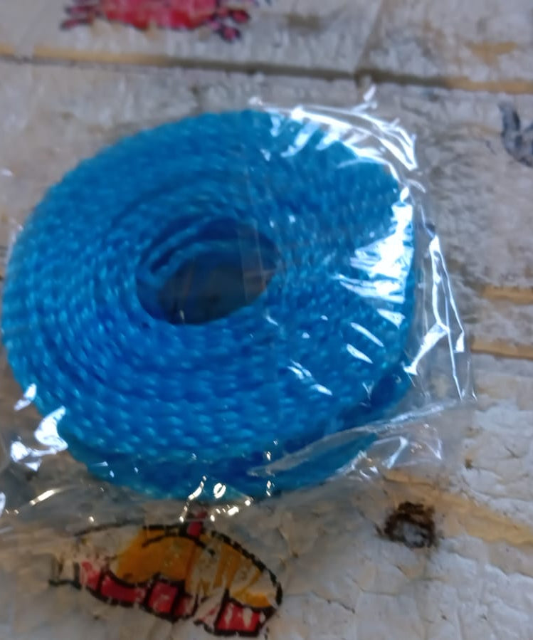 3 Meter Anti-Slip Clothesline Rope - Nylon, Hooks, Indoor/Outdoor