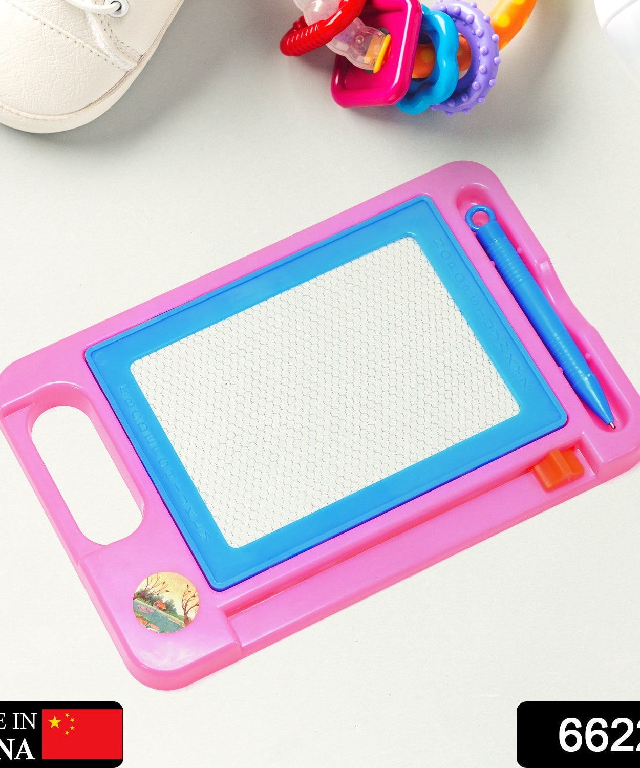 Magnetic writing slate with pen, kids' toy
