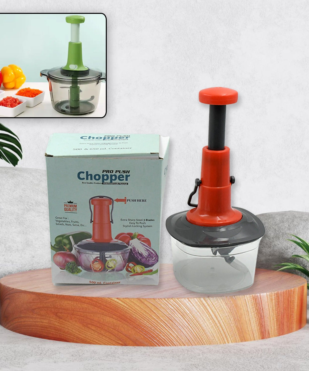 Manual food chopper with 3 stainless steel blades and locking system