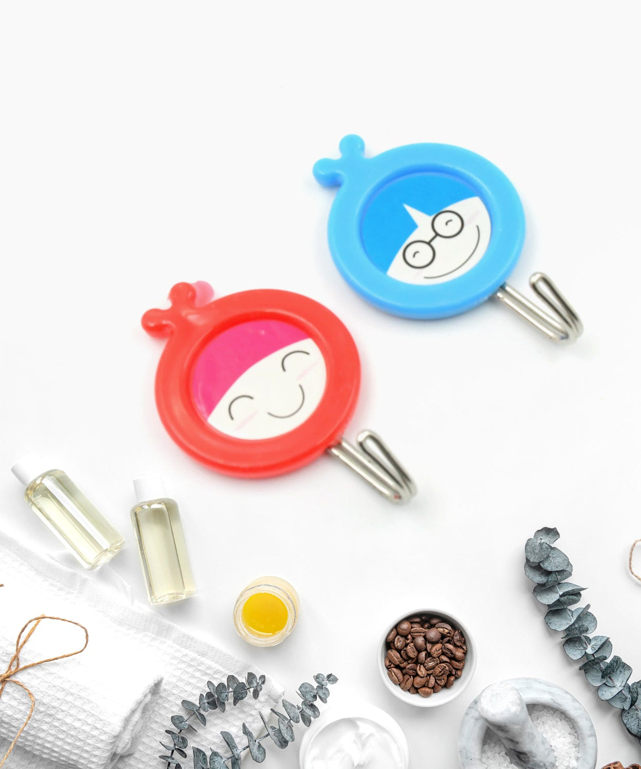 Multipurpose hooks that are durable and self-adhesive.