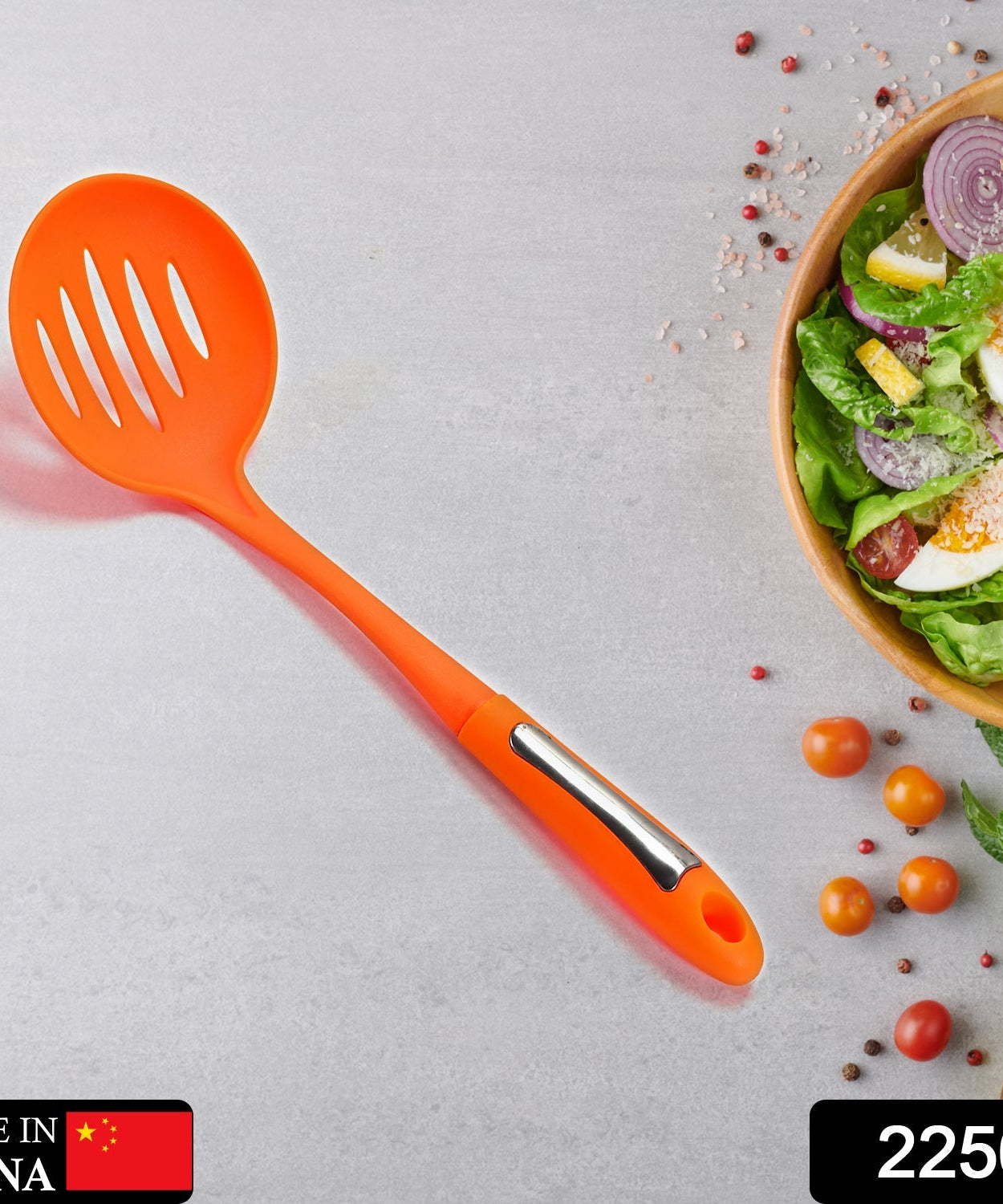 Cooking scoop with colander and nylon spoon