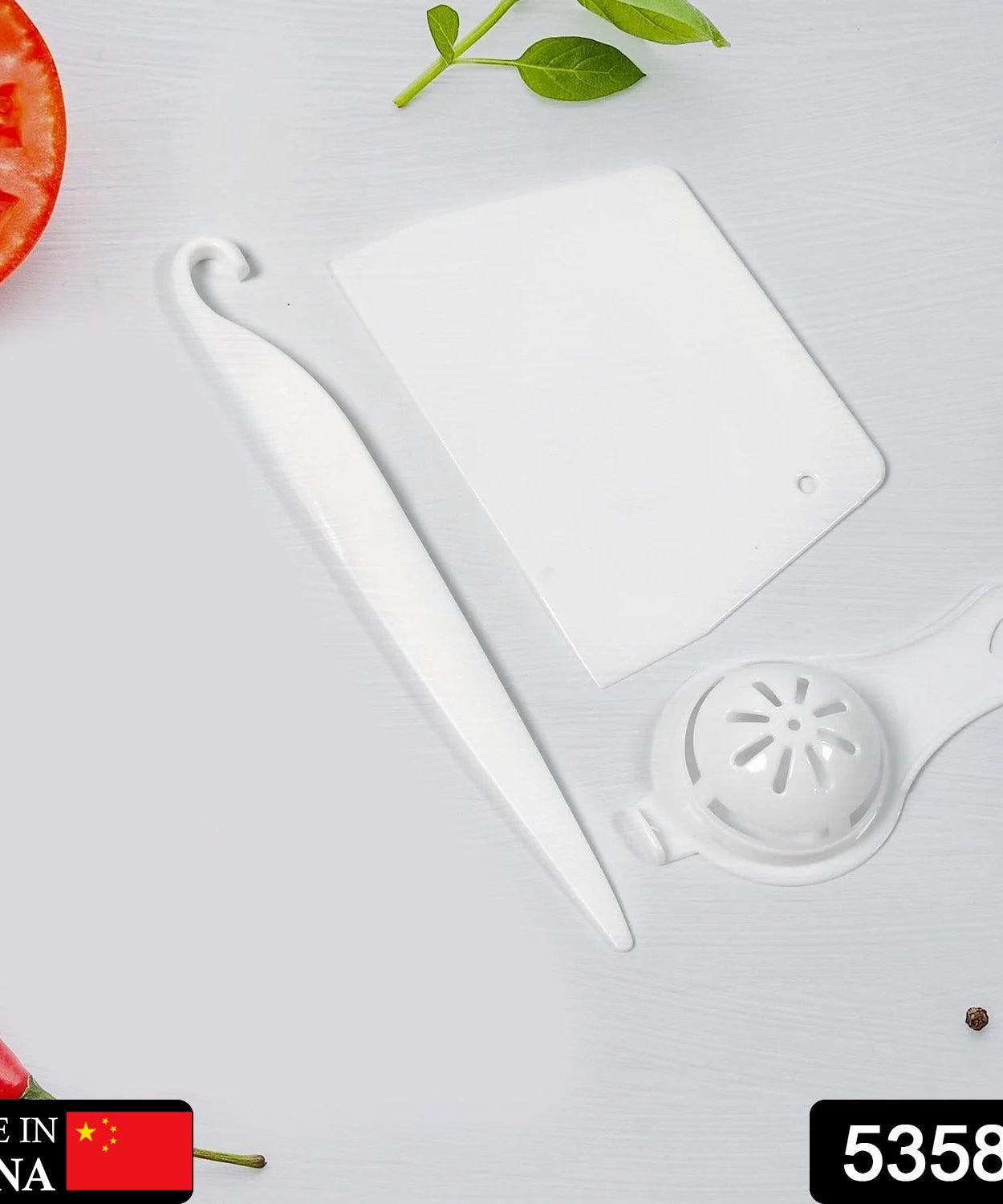 Essential cake decorating tools set