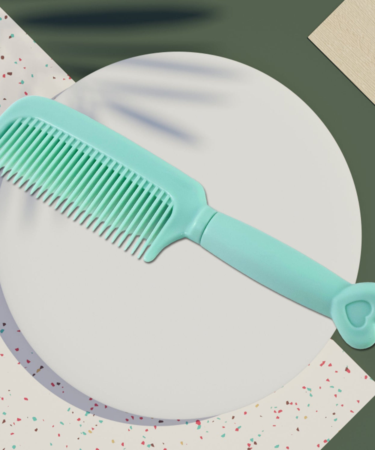 Sweet Heart Handle Comb