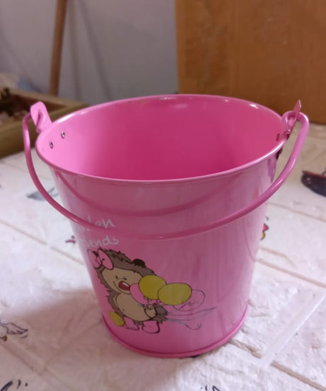 Small Metal Bucket for Plants & Decor (1 Pc, With Handle)