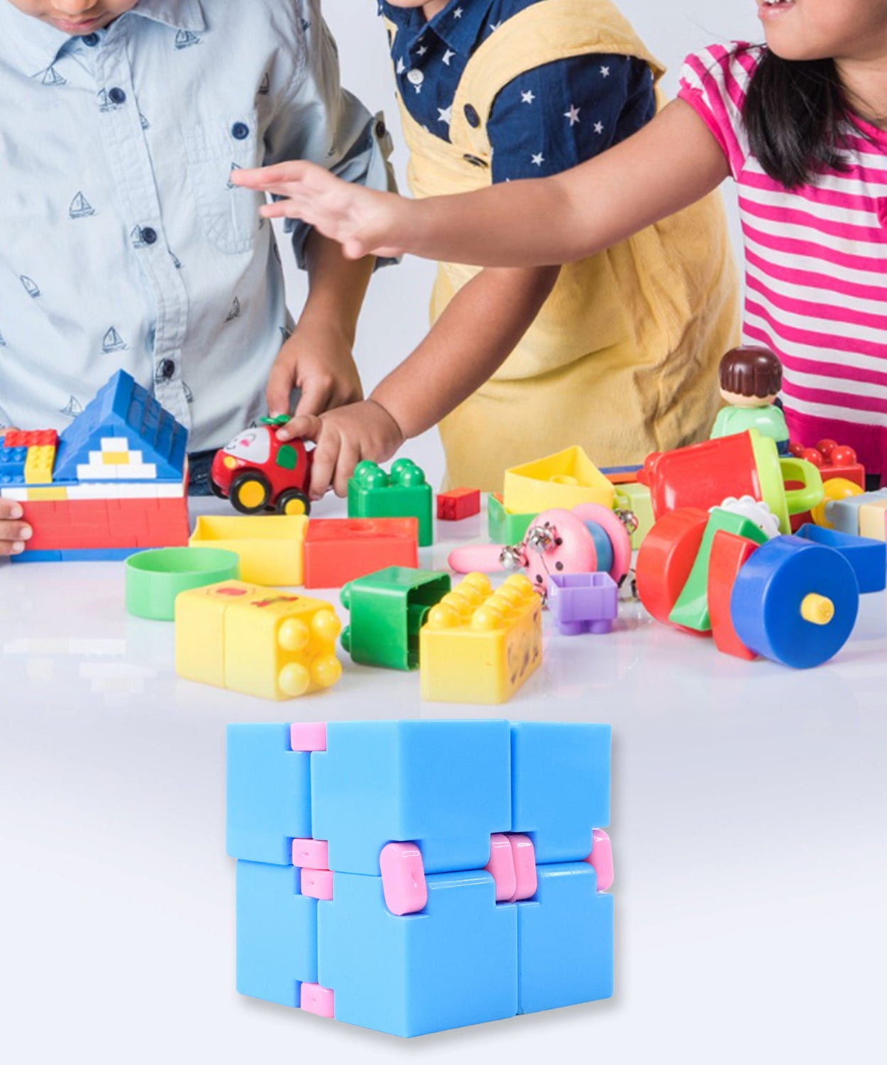 Endless Flip Infinity Cube for Focus 