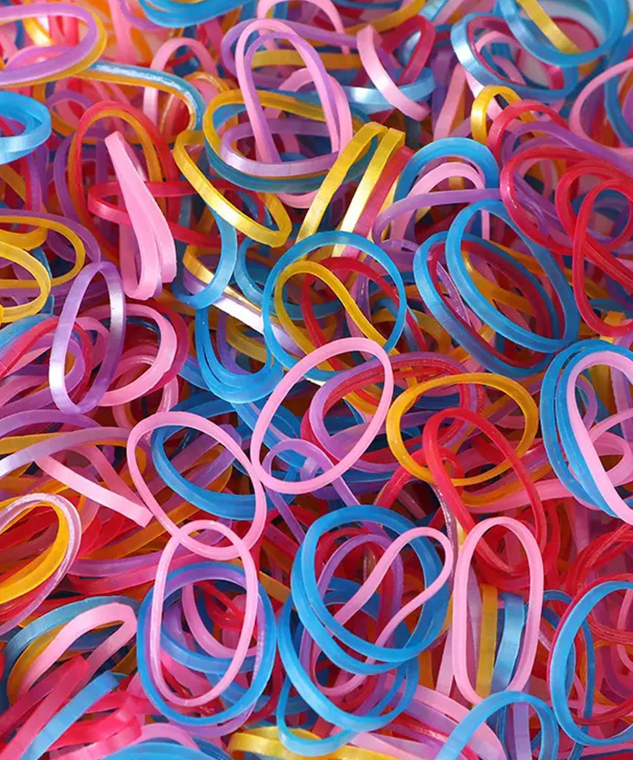 Flexible and reusable multicolor rubber bands for home