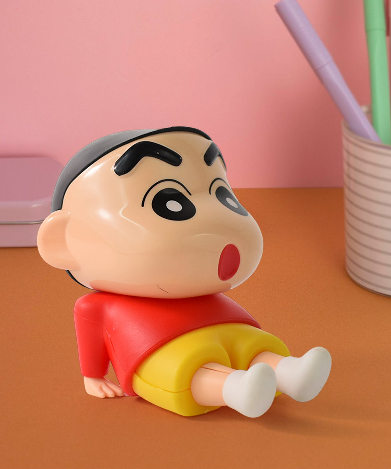 Shinchan Character Sitting Figurine (1 Pc / Mix Design)