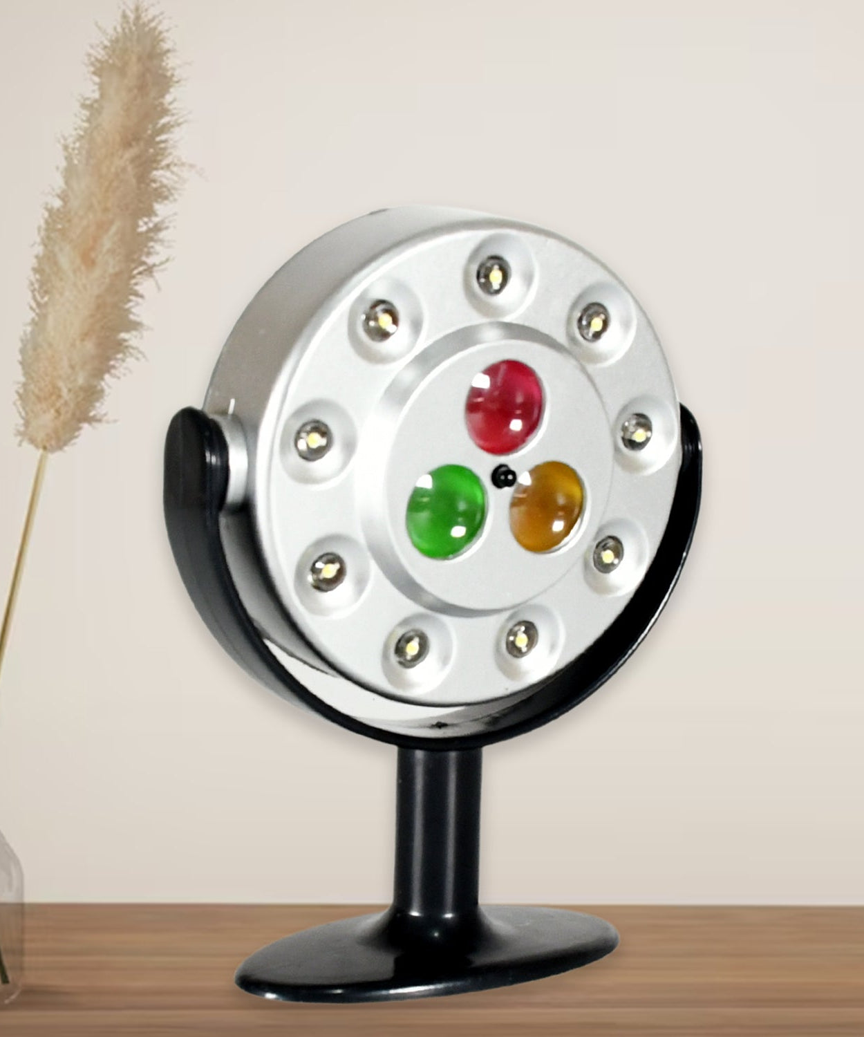 Multifunctional Magnetic LED Flashlight, High Quality waterproof light, Three Ultra-Bright LEDs, Battery Operated LED Light (Battery Not Included)