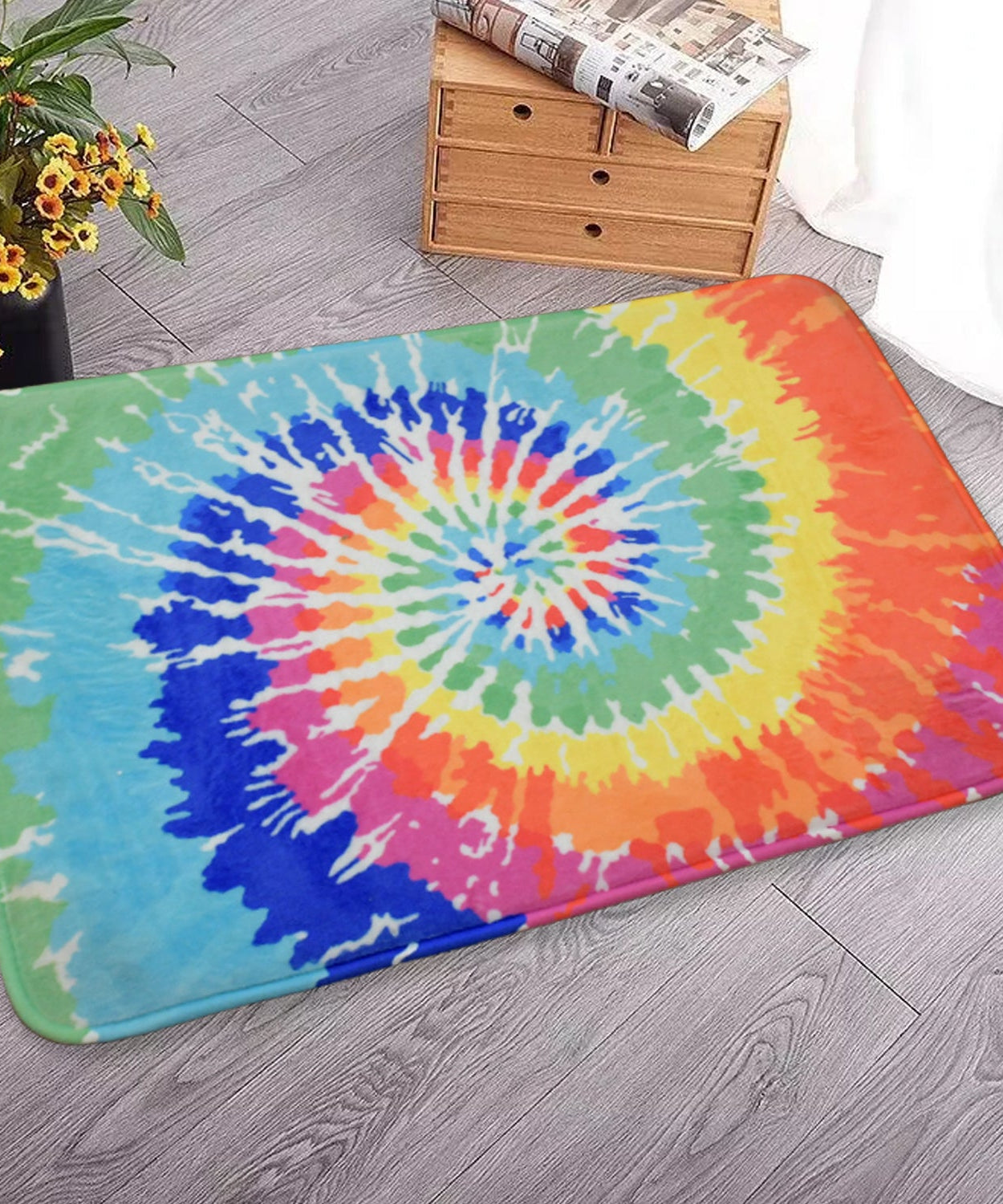 Absorbent bathroom rug with quick-dry feature