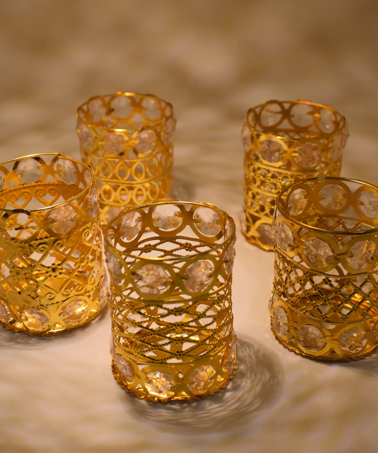 Diamond-patterned golden jhoomer.