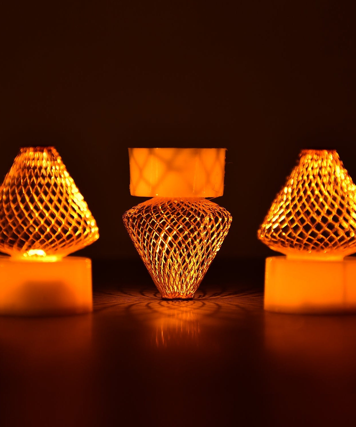 12-piece set of flameless LED tea light candles, acrylic