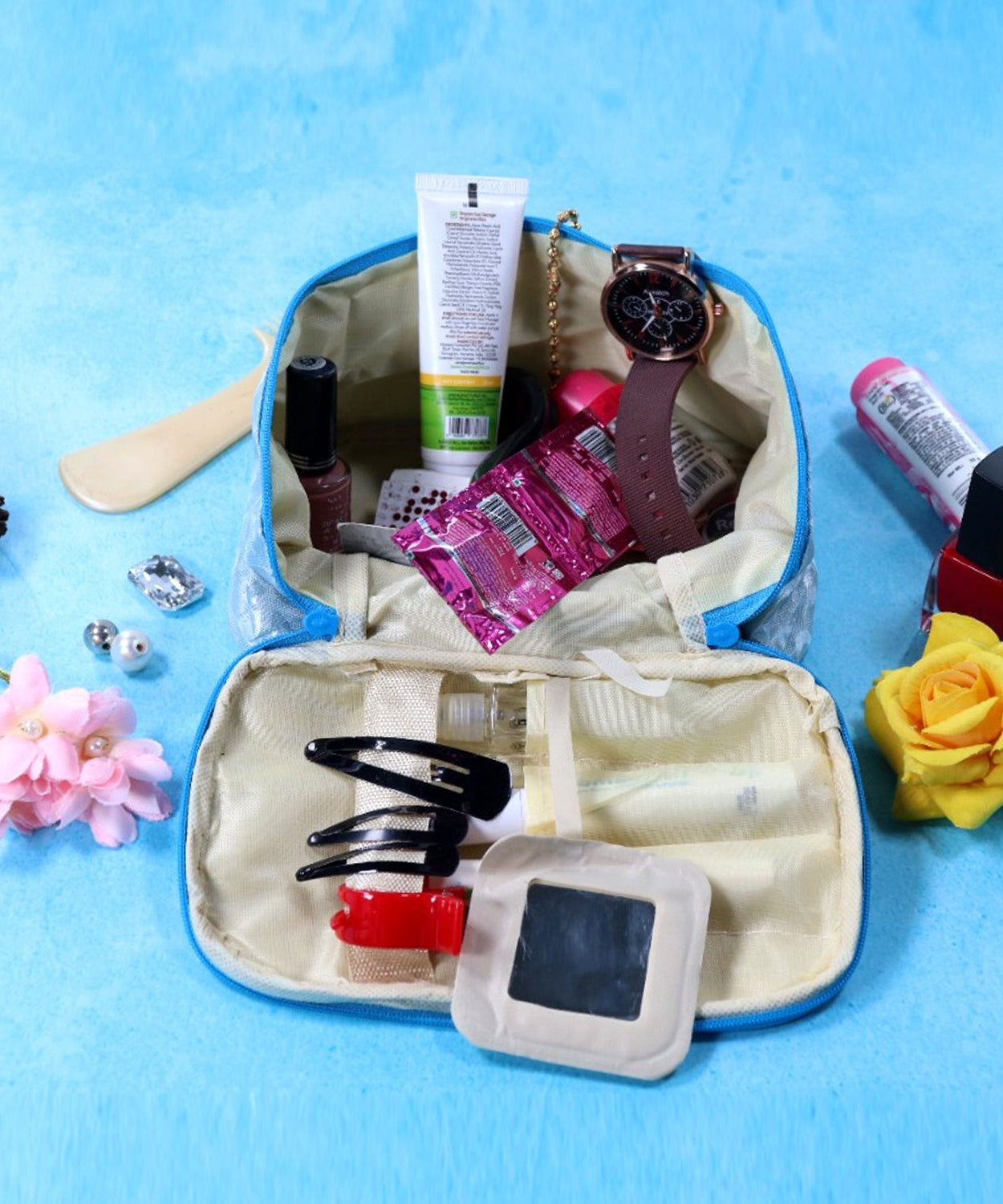 Versatile makeup bag for organizing cosmetics and tools