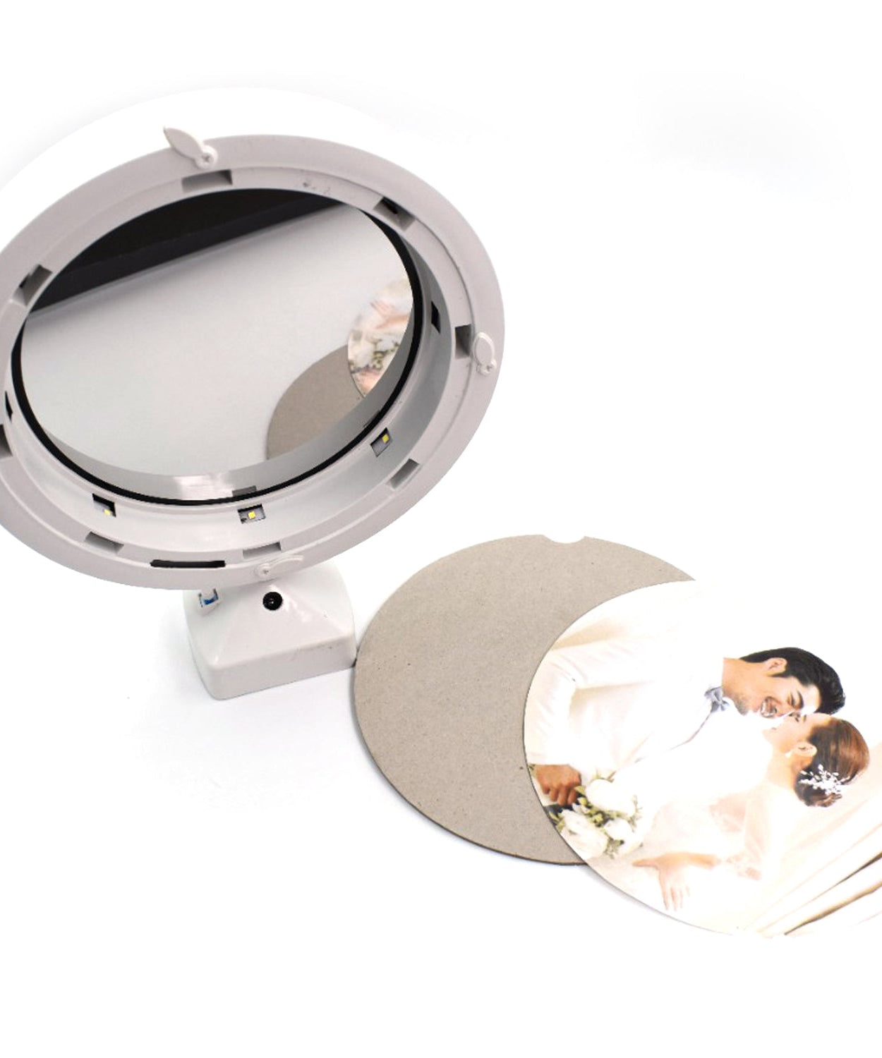 Curved LED mirror light for wall mounting