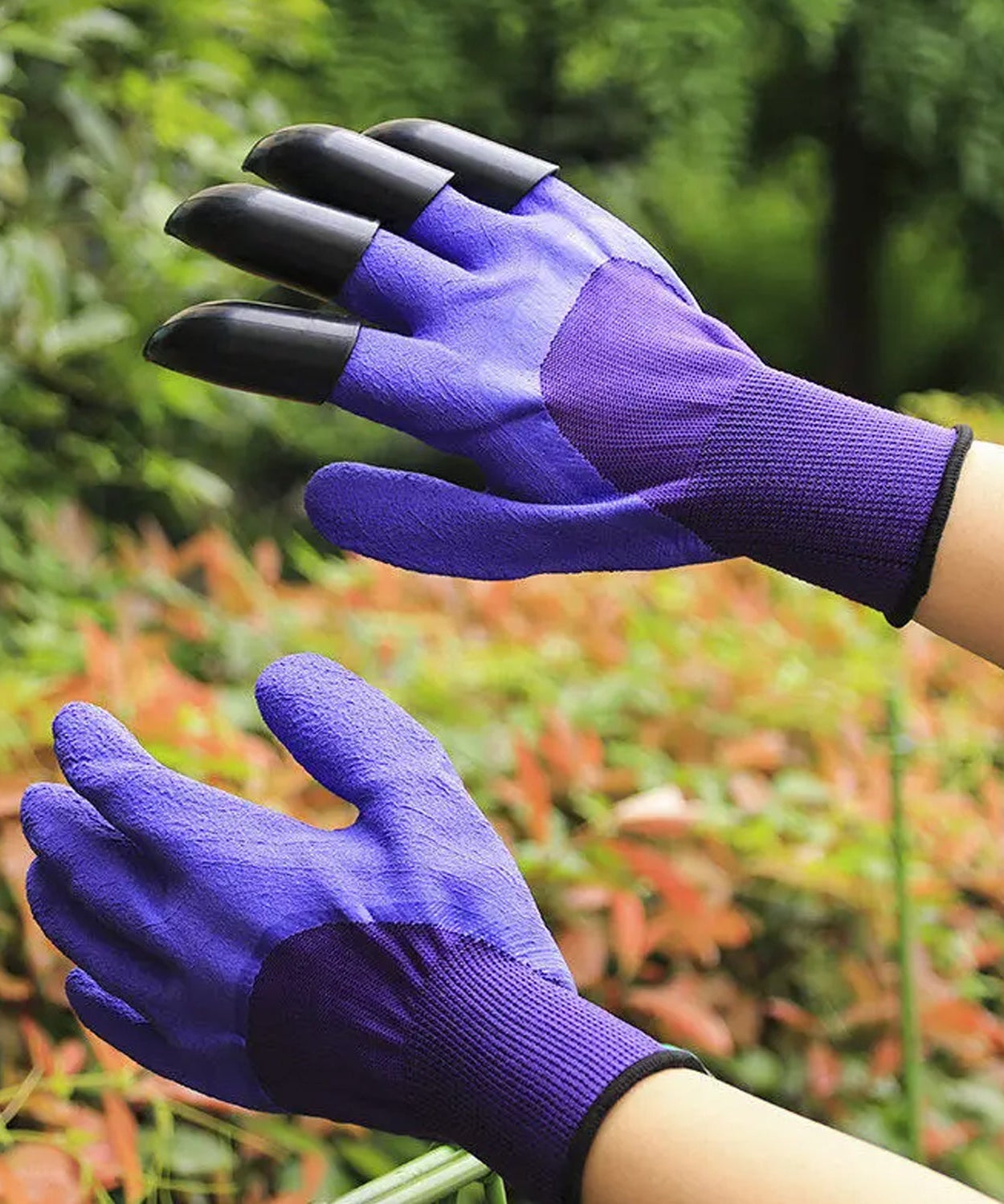 Garden Glove With Plastic Claws