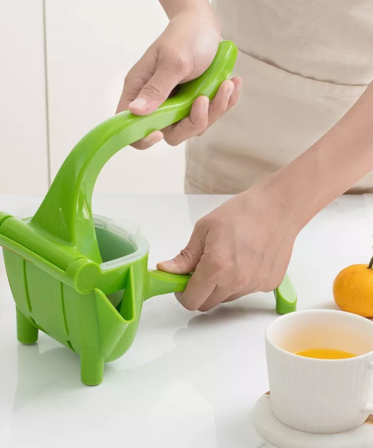 Heavy Duty Juice Press Squeezer with juicers ( 1 pcs )