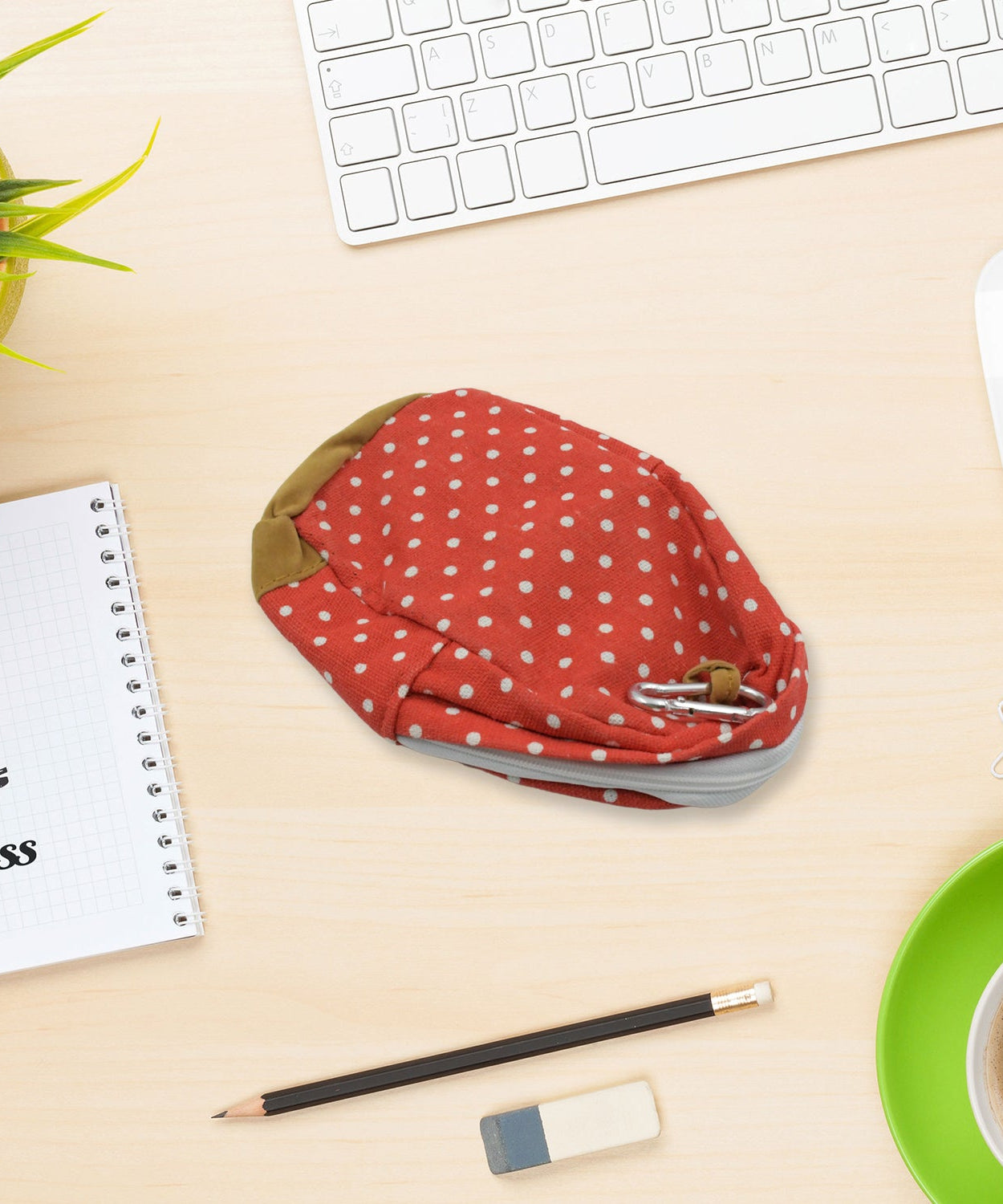 Washable zip pouch for stationery and cosmetics