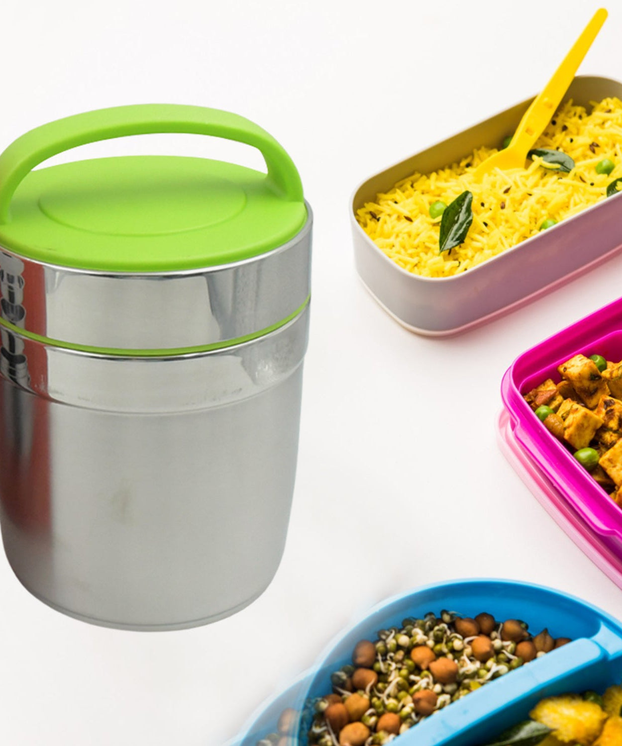 Thermos flask showing vacuum insulation for hot food