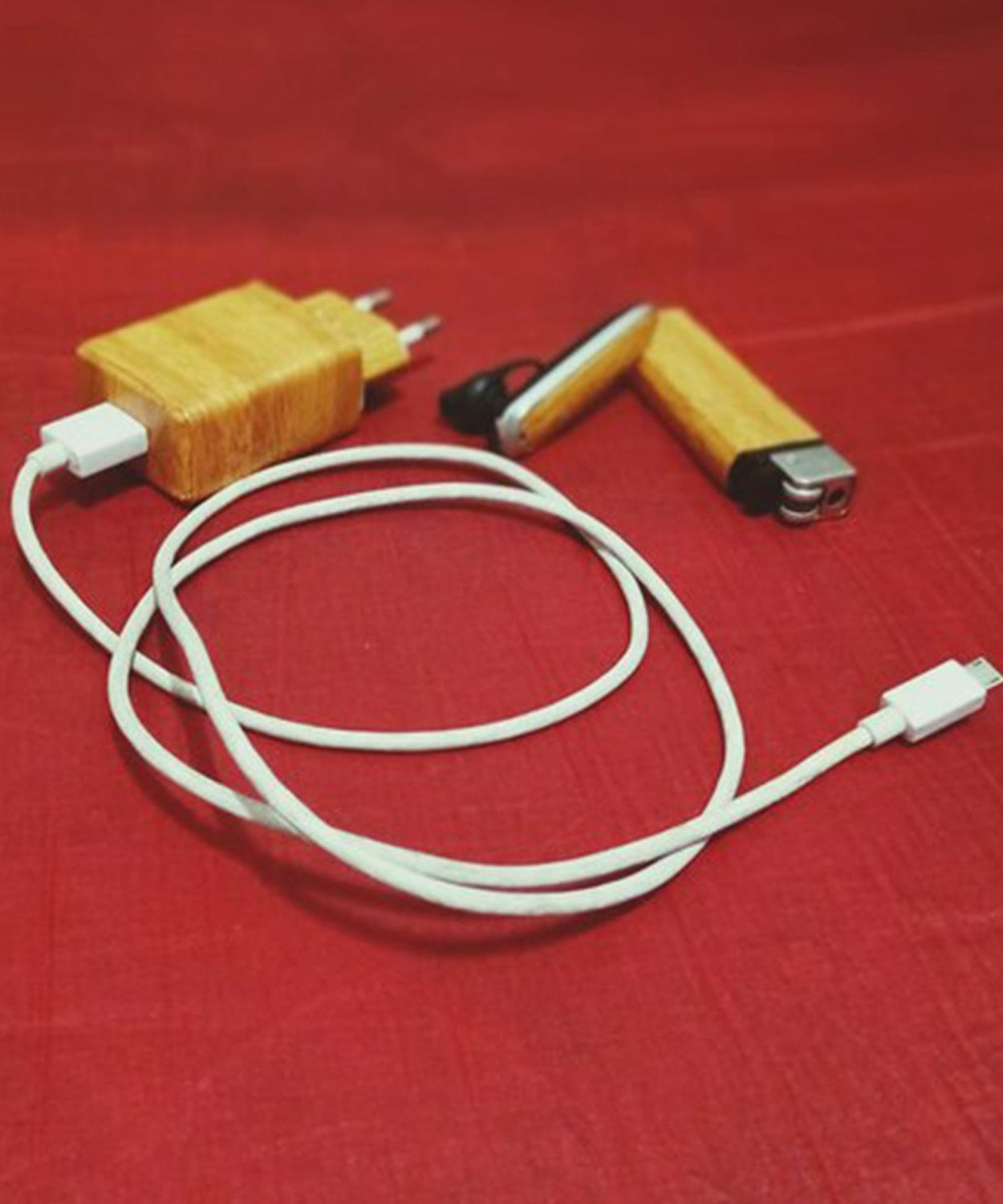 Aura Connect Micro Charger