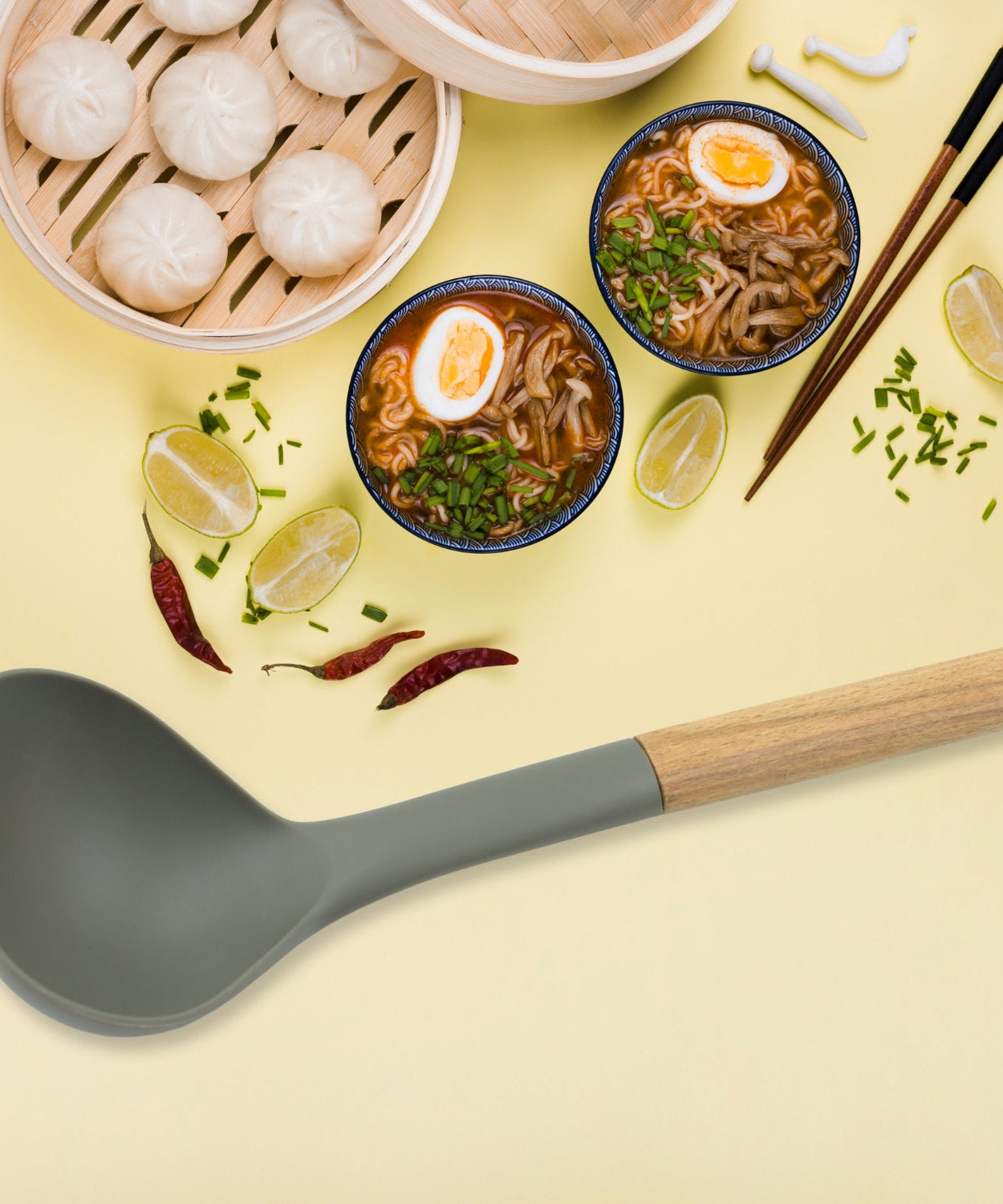 Plastic Kitchen Accessories Skimmer, Spatula Spoon & Soup Spoon Heat Resistant  Non Stick Spoons Kitchen Cookware Items Heat Resistant Plastic Kitchen Utensils for Cooking, BPA FREE Gadgets for Non-Stick Cookware (1 Pc )