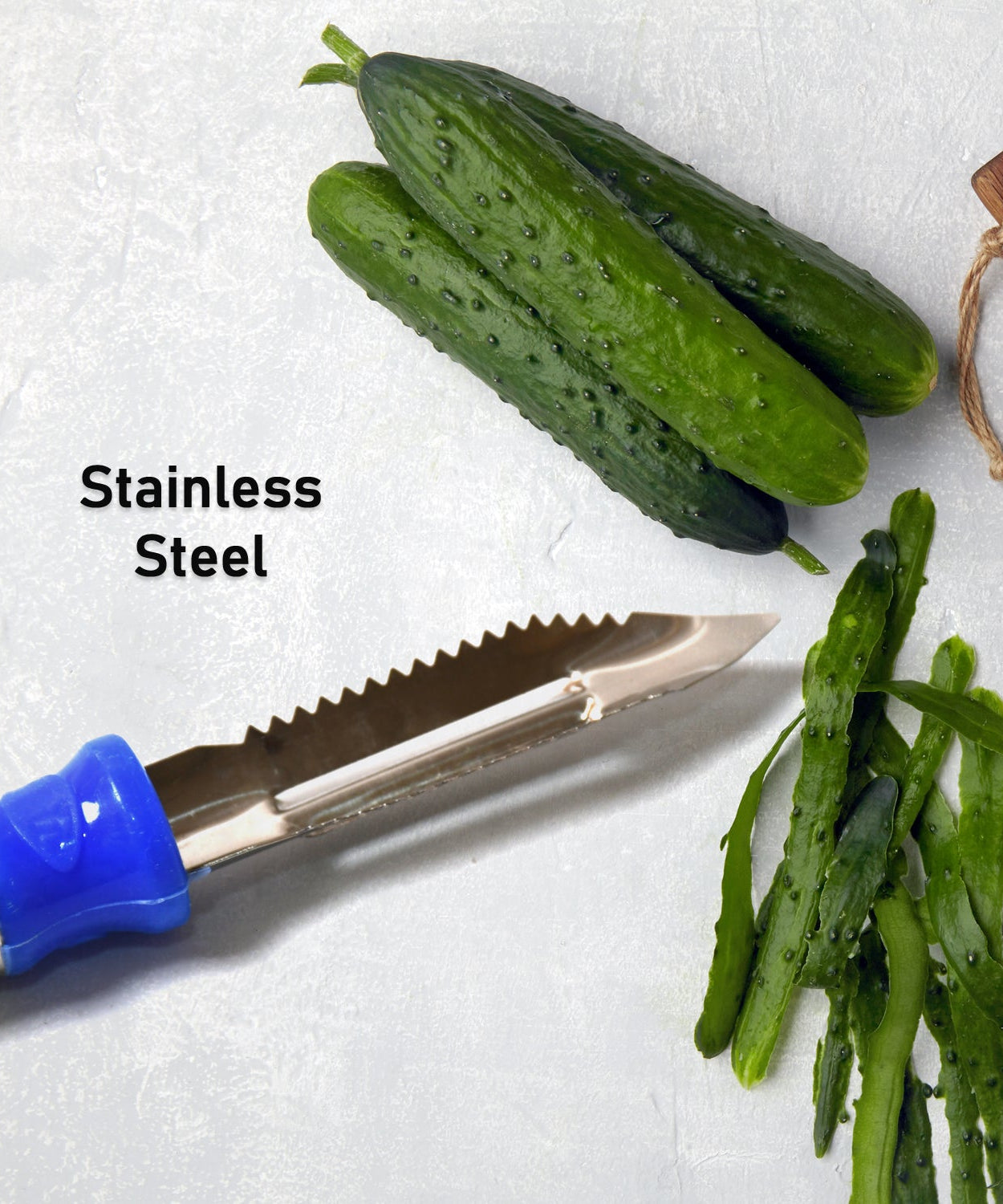 Stainless Steel 2-in-1 Vegetable Peeler - Multifunctional Grater with Hanging Ring (1 pc)