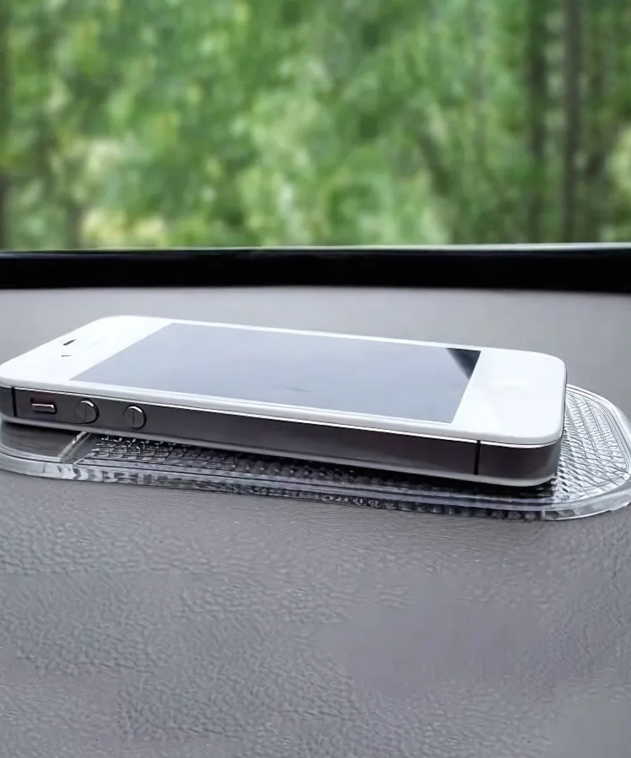 Medium Clear Dashboard Mat 