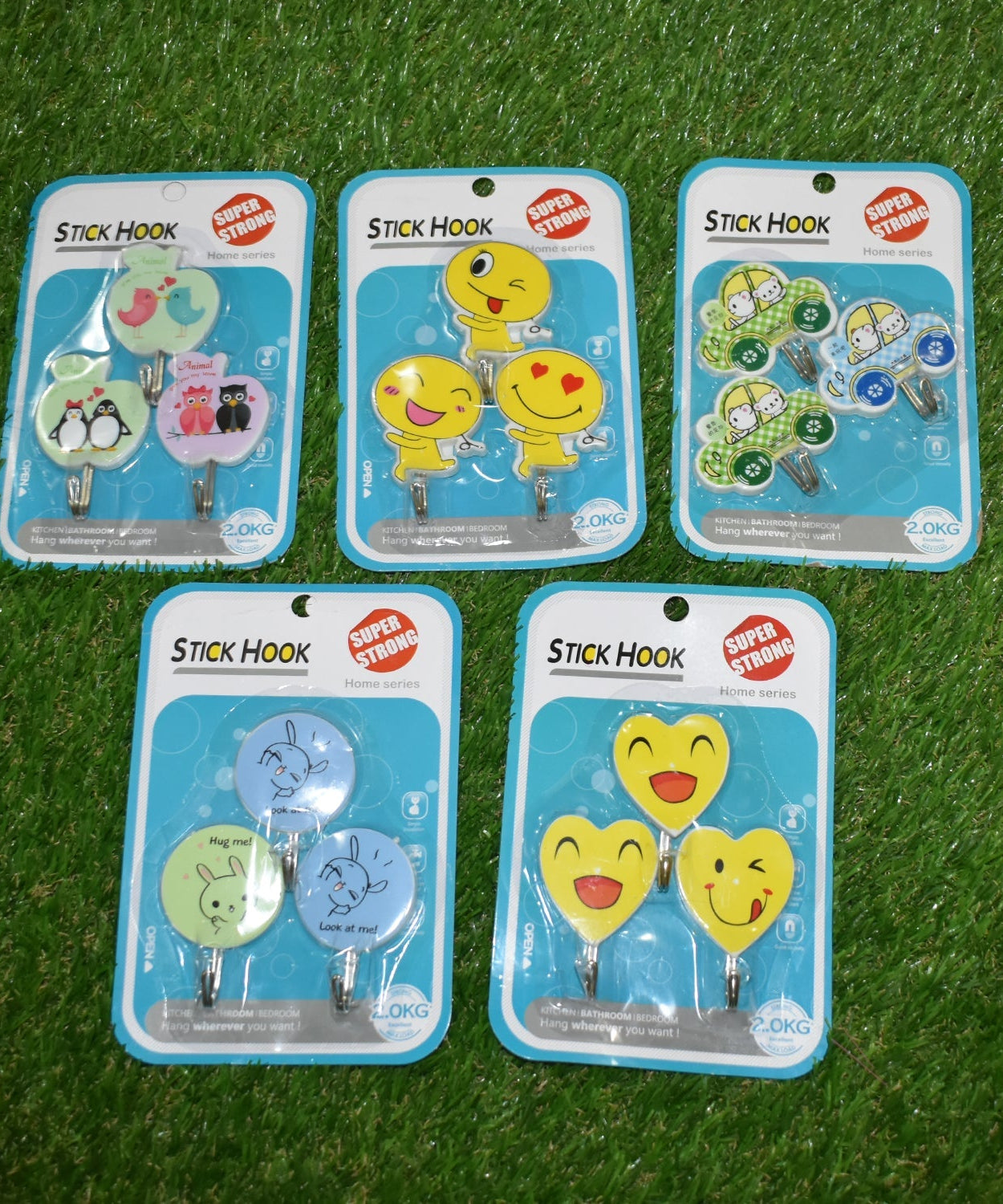 Set of 3 kitchen hooks with self-adhesive backing