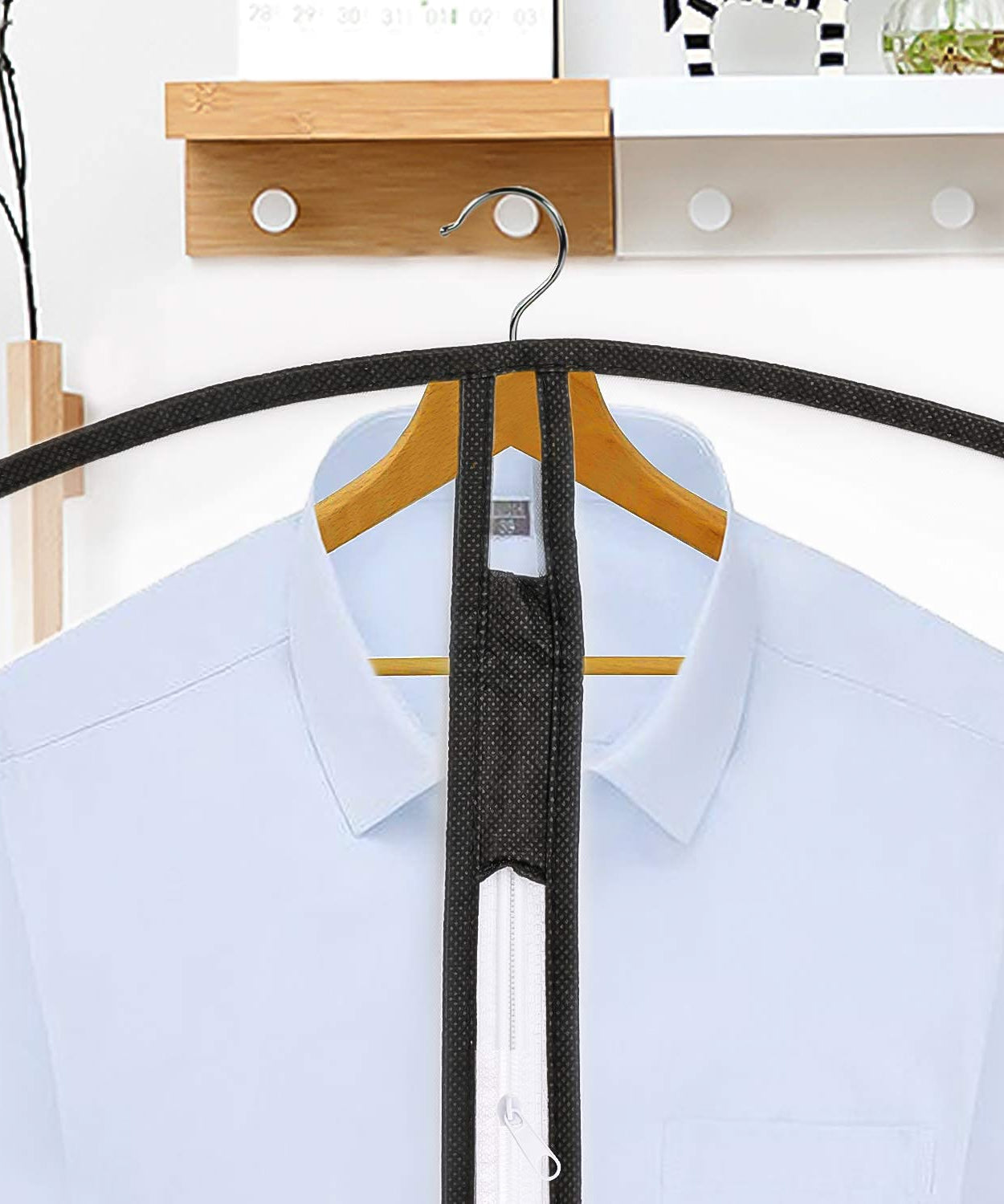 Foldable Non Woven Men's Coat Blazer Suit Cover (80×60 CM / 1 Pc / Black Side Chain Suit Cover)