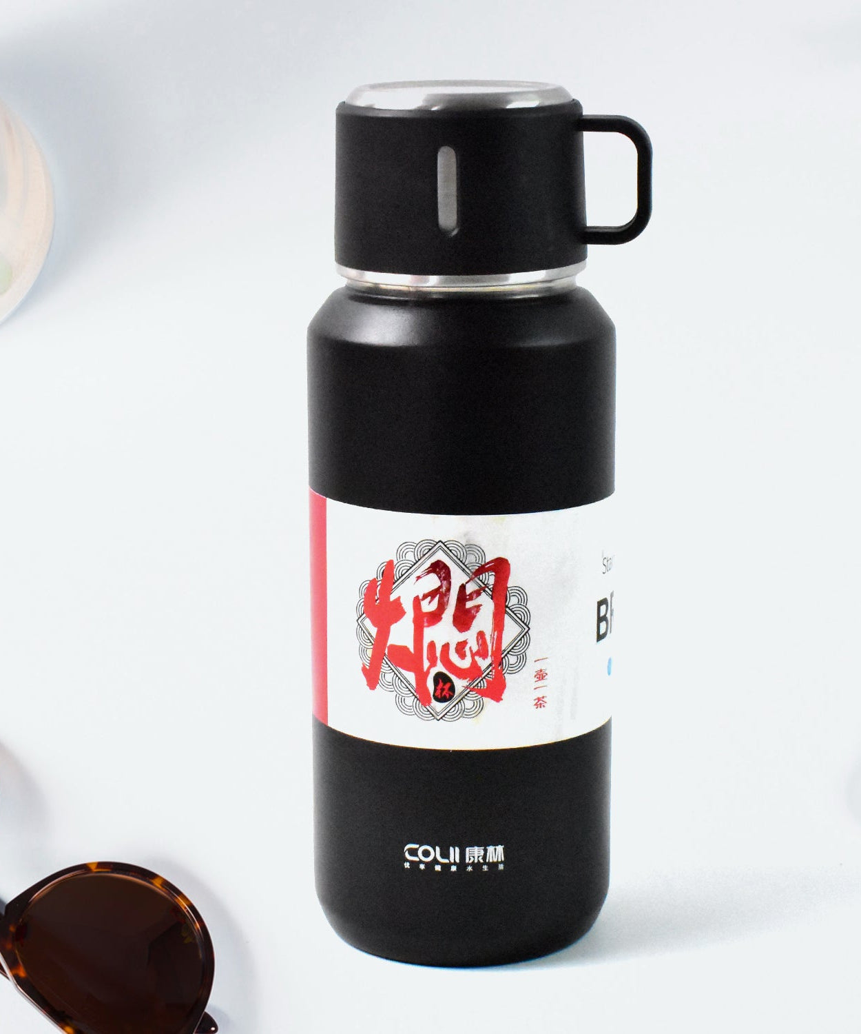 Stainless Steel Vacuum Insulated Water Bottle – 900ML Approx, Leak-Proof, Wide Mouth with Hanging Strap (Mix Color)