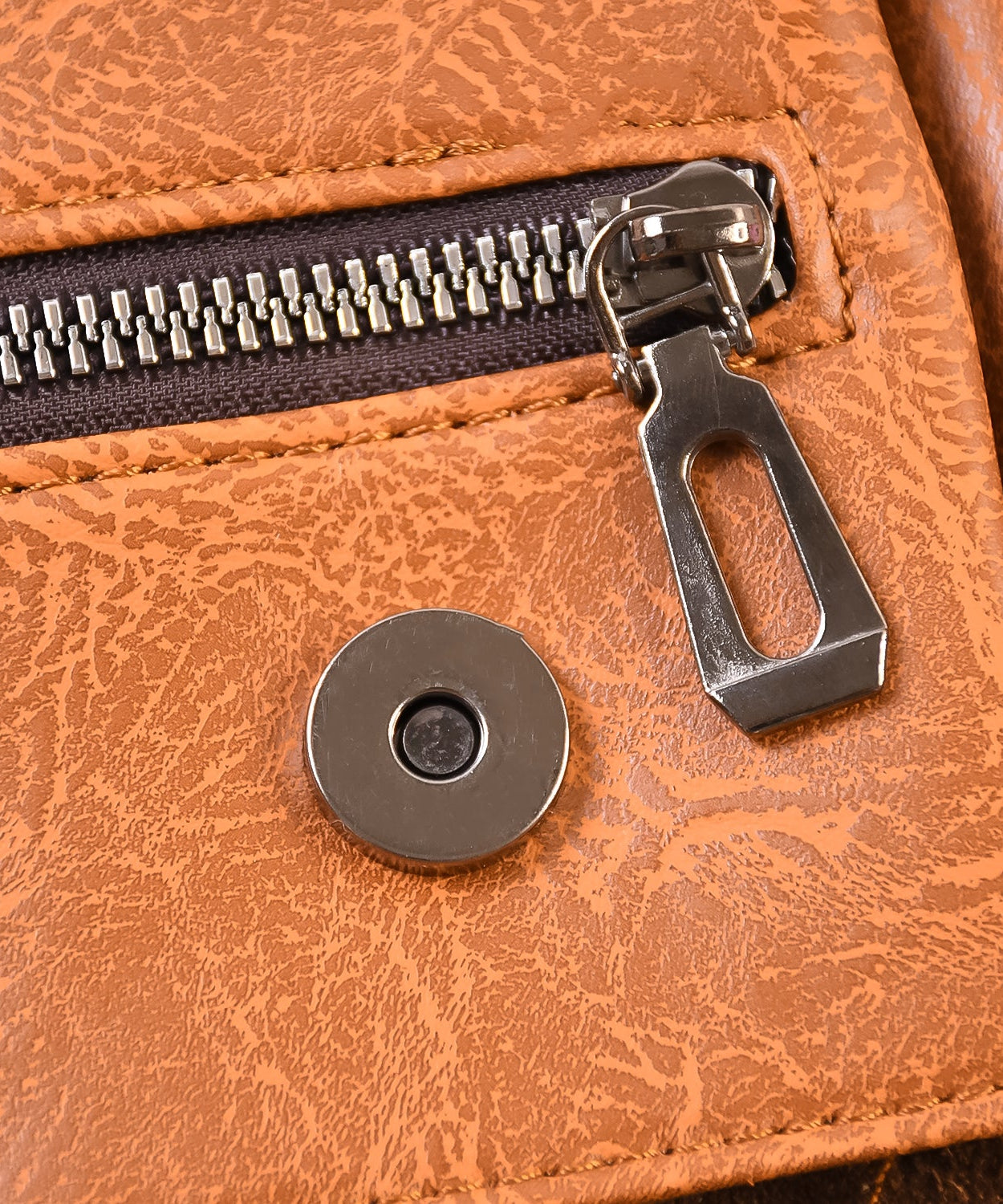 Aura Case Executive Carry Bag