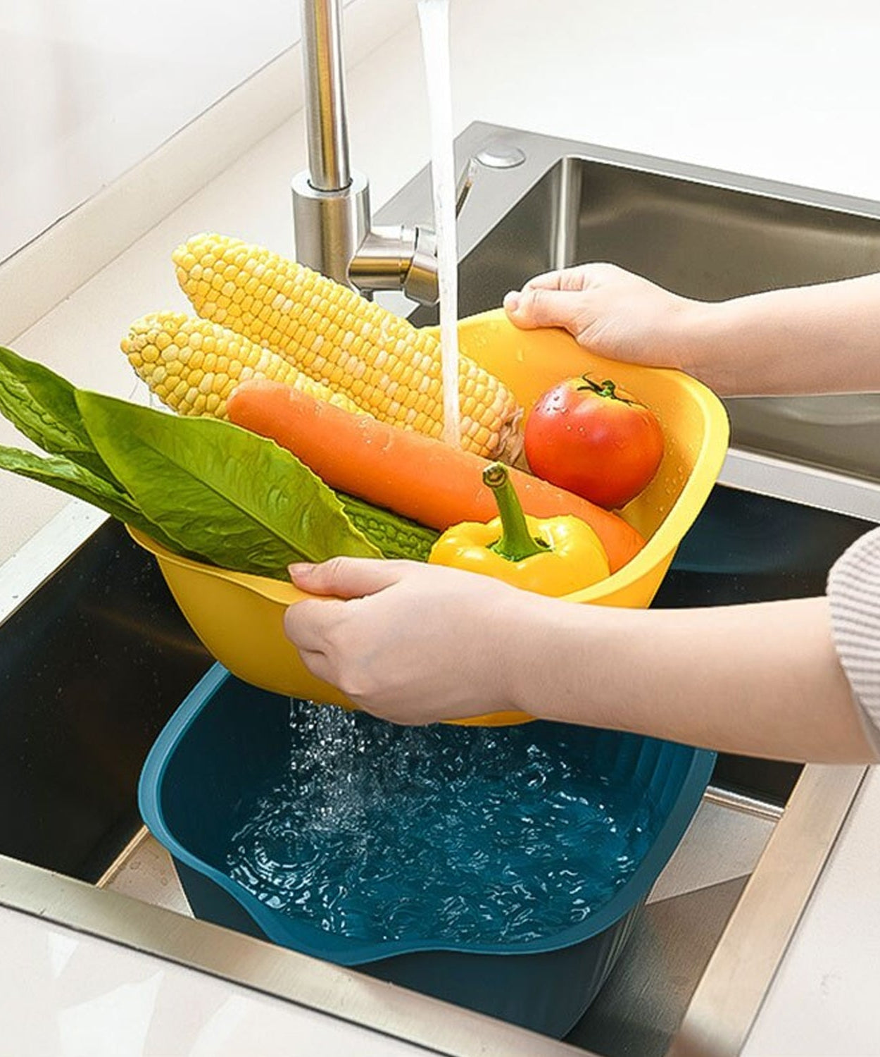 Drainer basket for kitchen