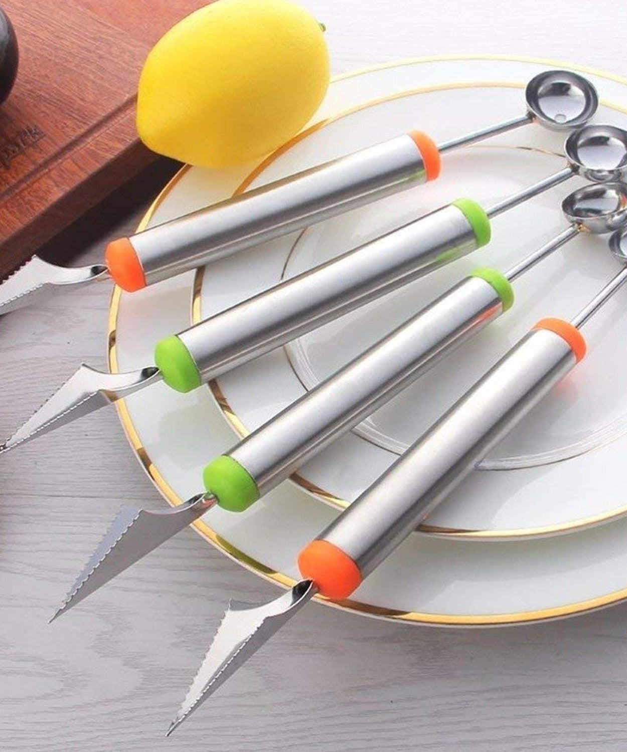 Fruit carving knife and scoop