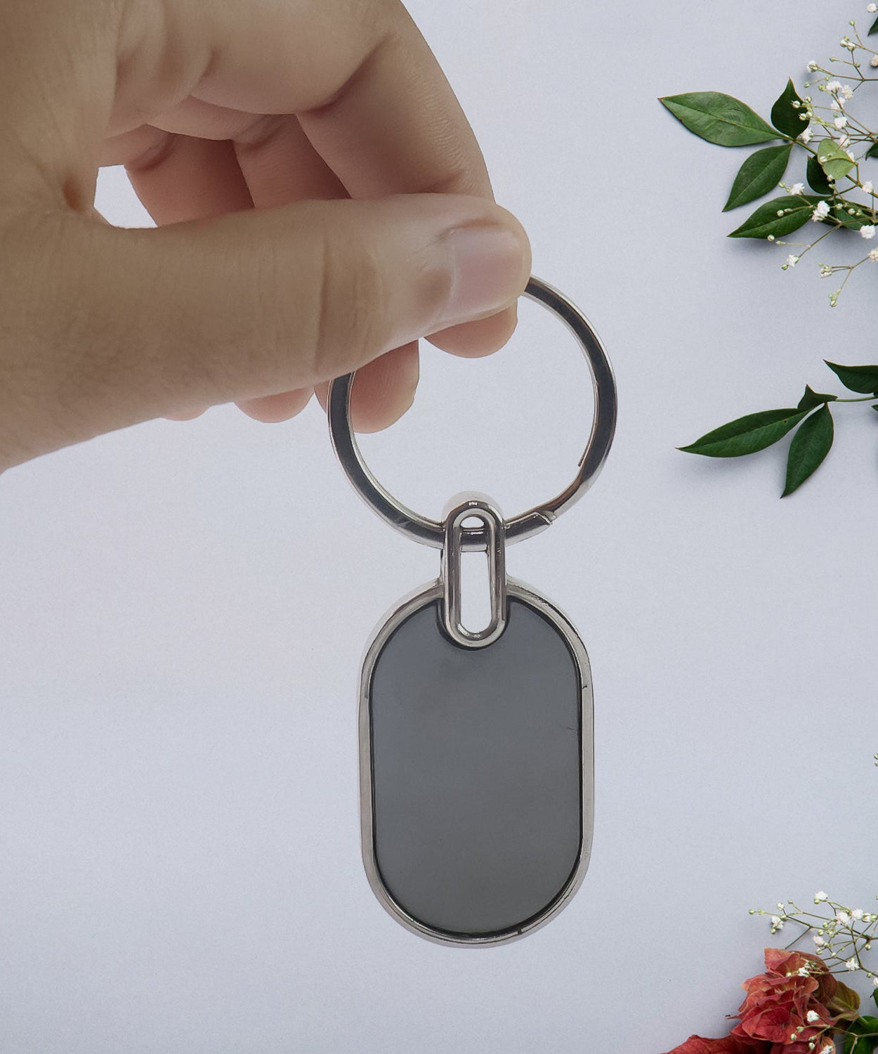 Urban Accent Stylish Oval Key Ring