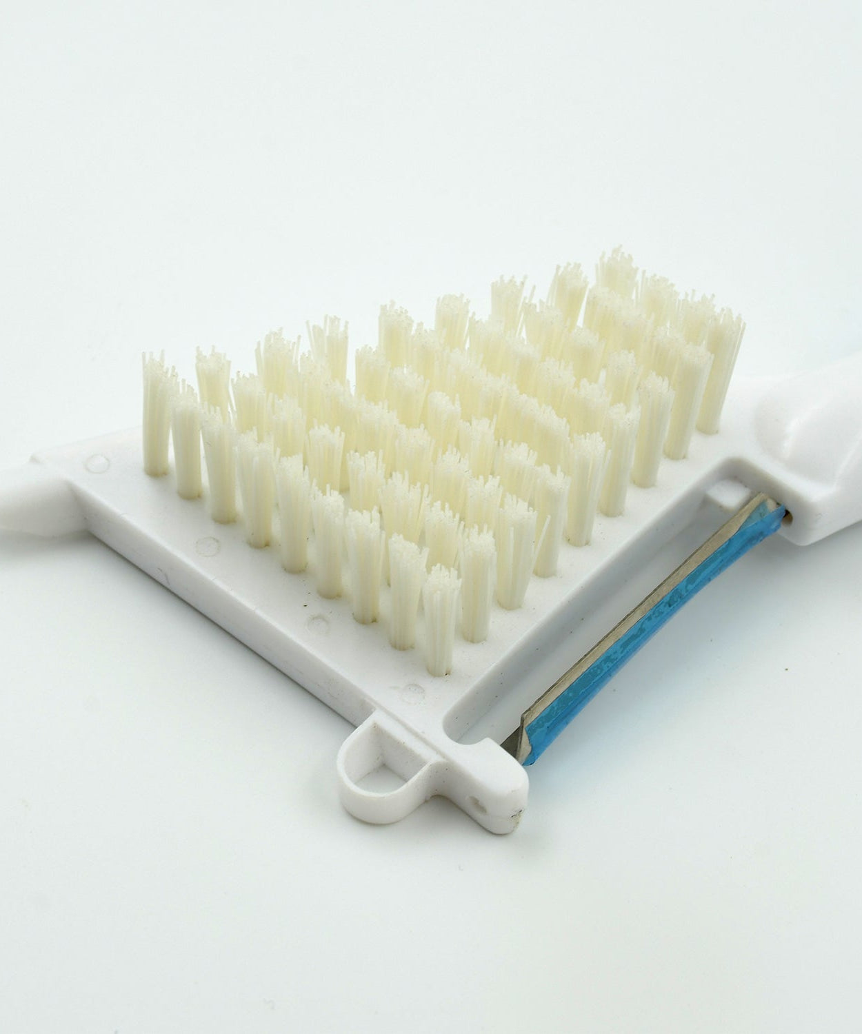 Multipurpose Peeler Brush – Stainless Steel Peeler with Cleaning Brush (1 Pc)