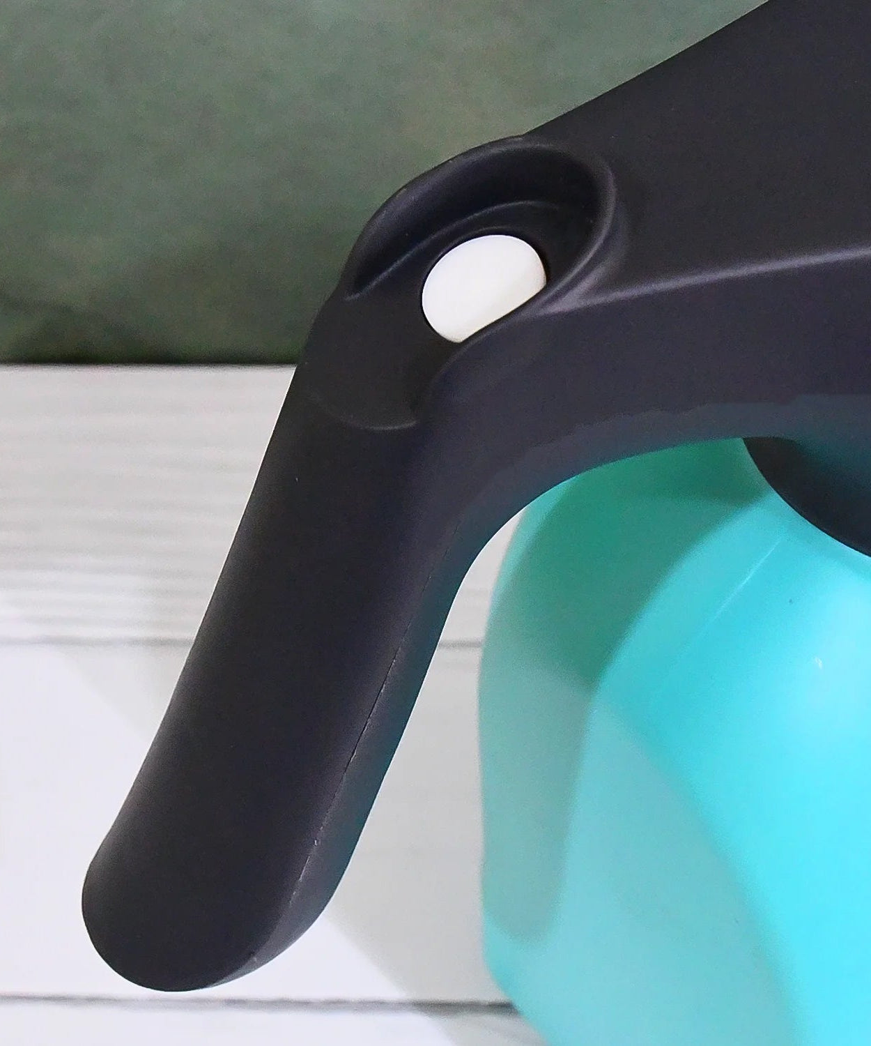 Electric Spray Bottle Garden Sprayer (1 Pc / 2 Ltr.)