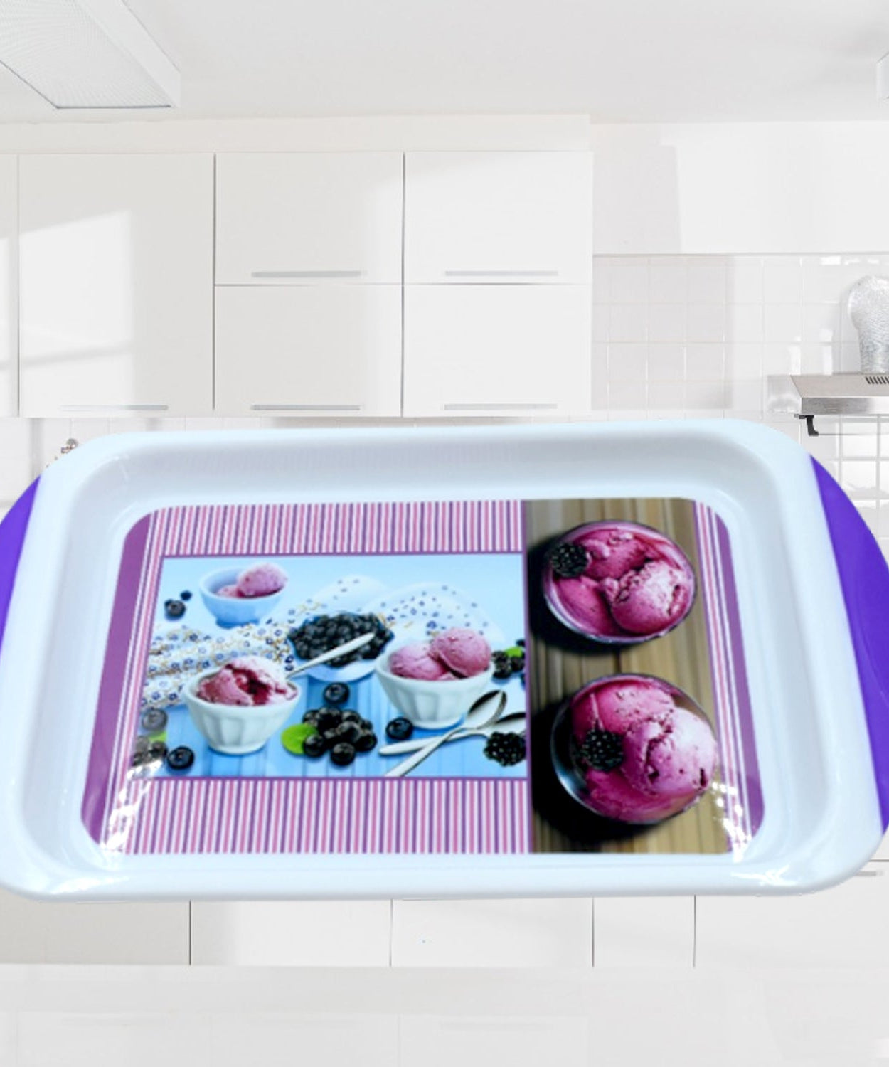 Plastic tray, medium size, ideal for both kitchen and general use.