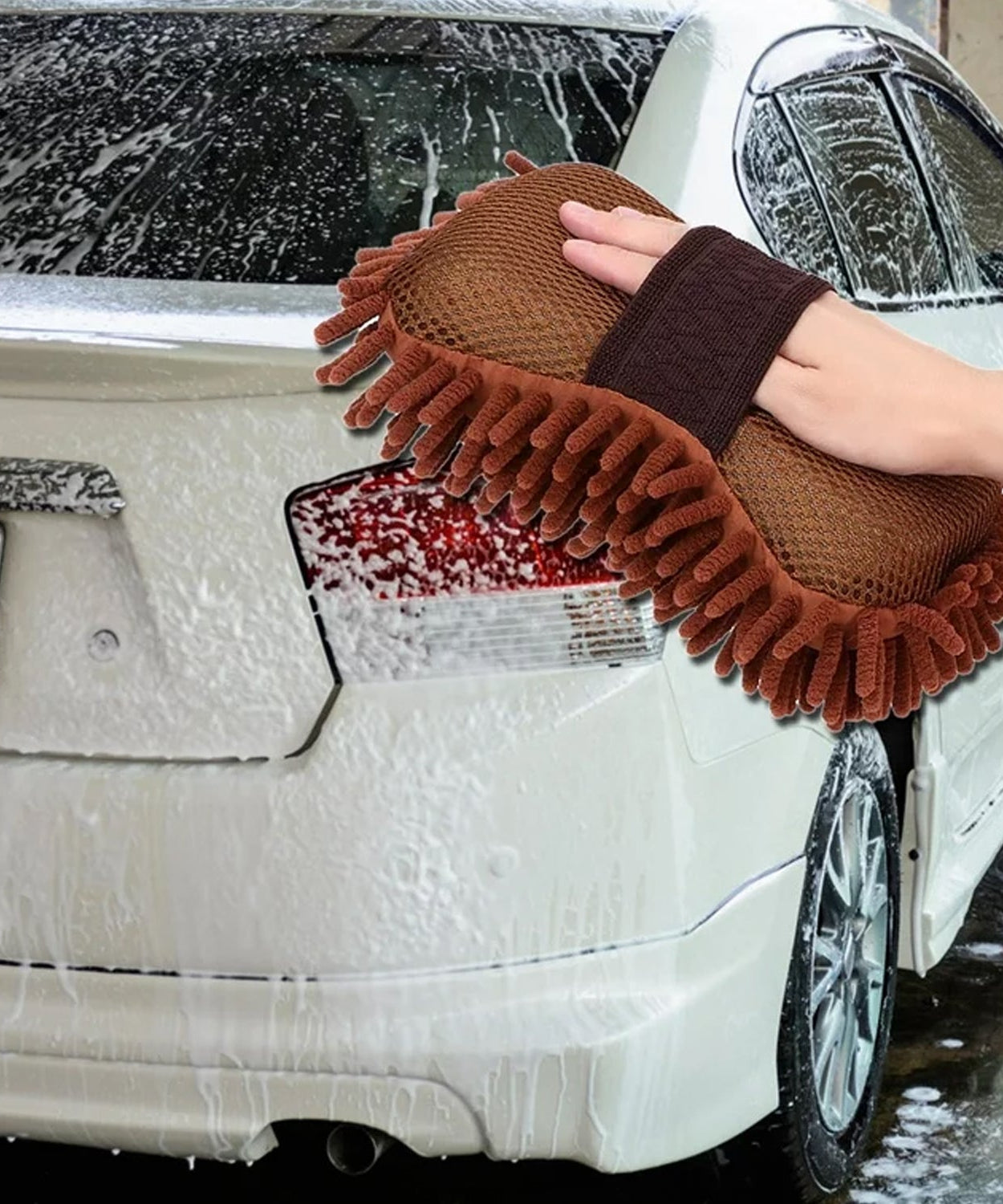 Washable microfiber duster for home cleaning