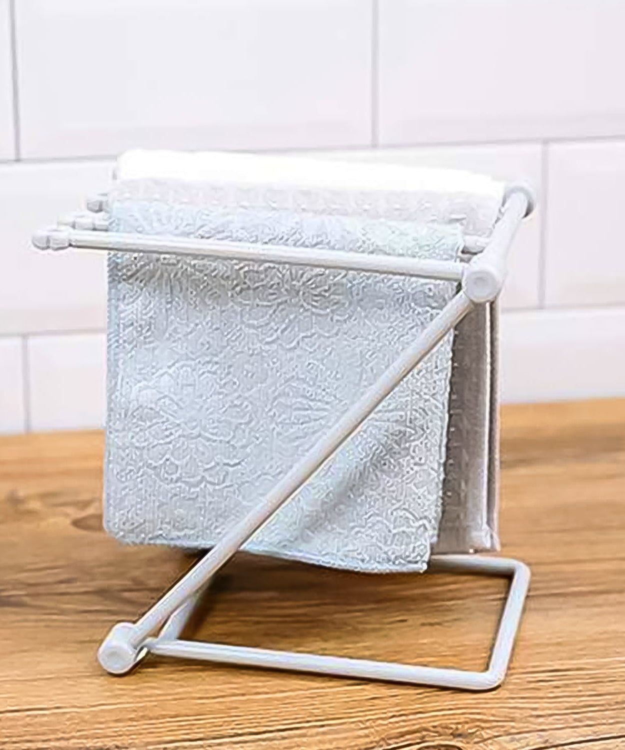 SpaceSaver Towel Stand