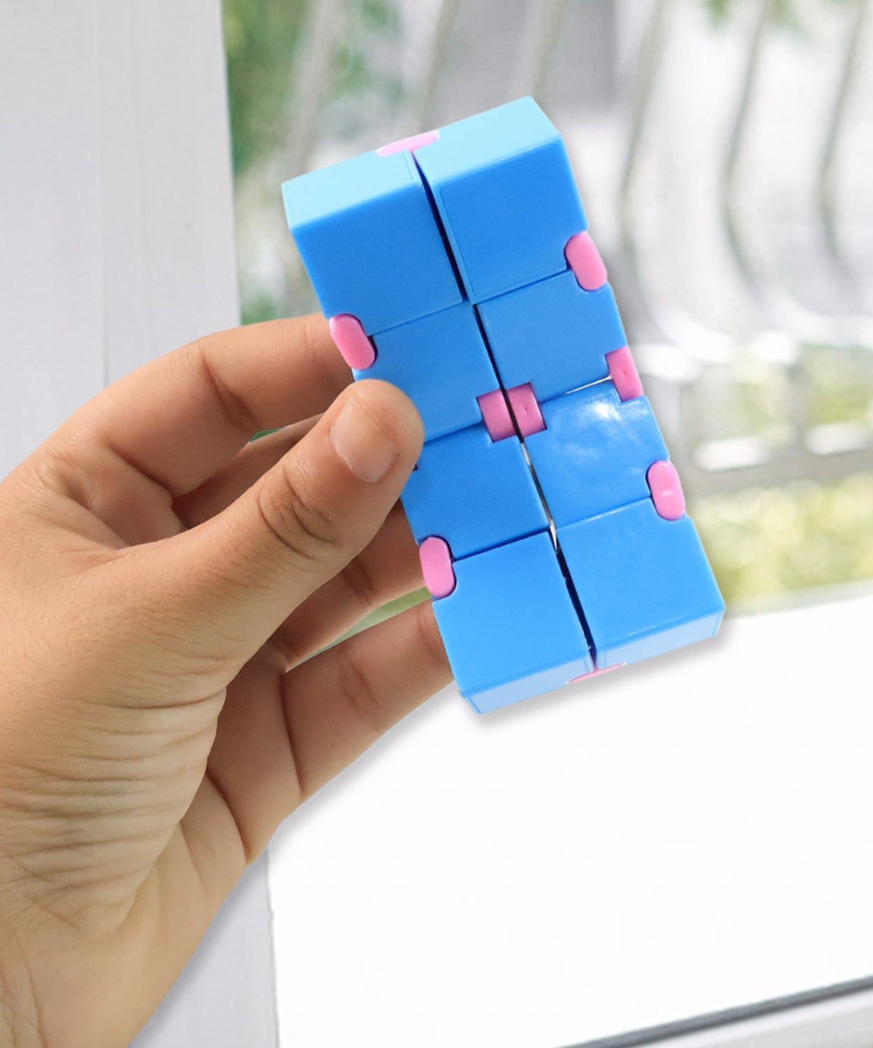 Infinity Cube Fidget Toy Stress Relief Hand Puzzle for Kids & Adults 1 Pc