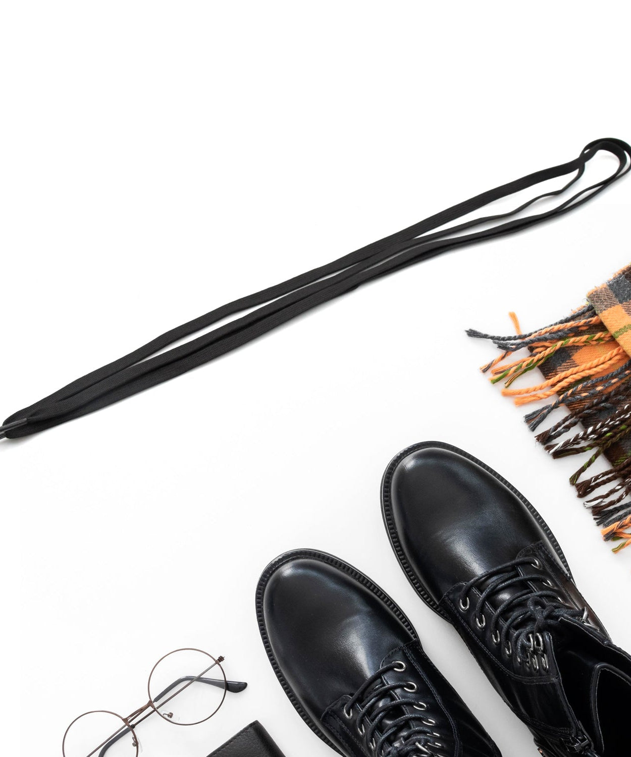 1 pair flat shoelaces for men and women, perfect for sports, running, gym, and work shoes.