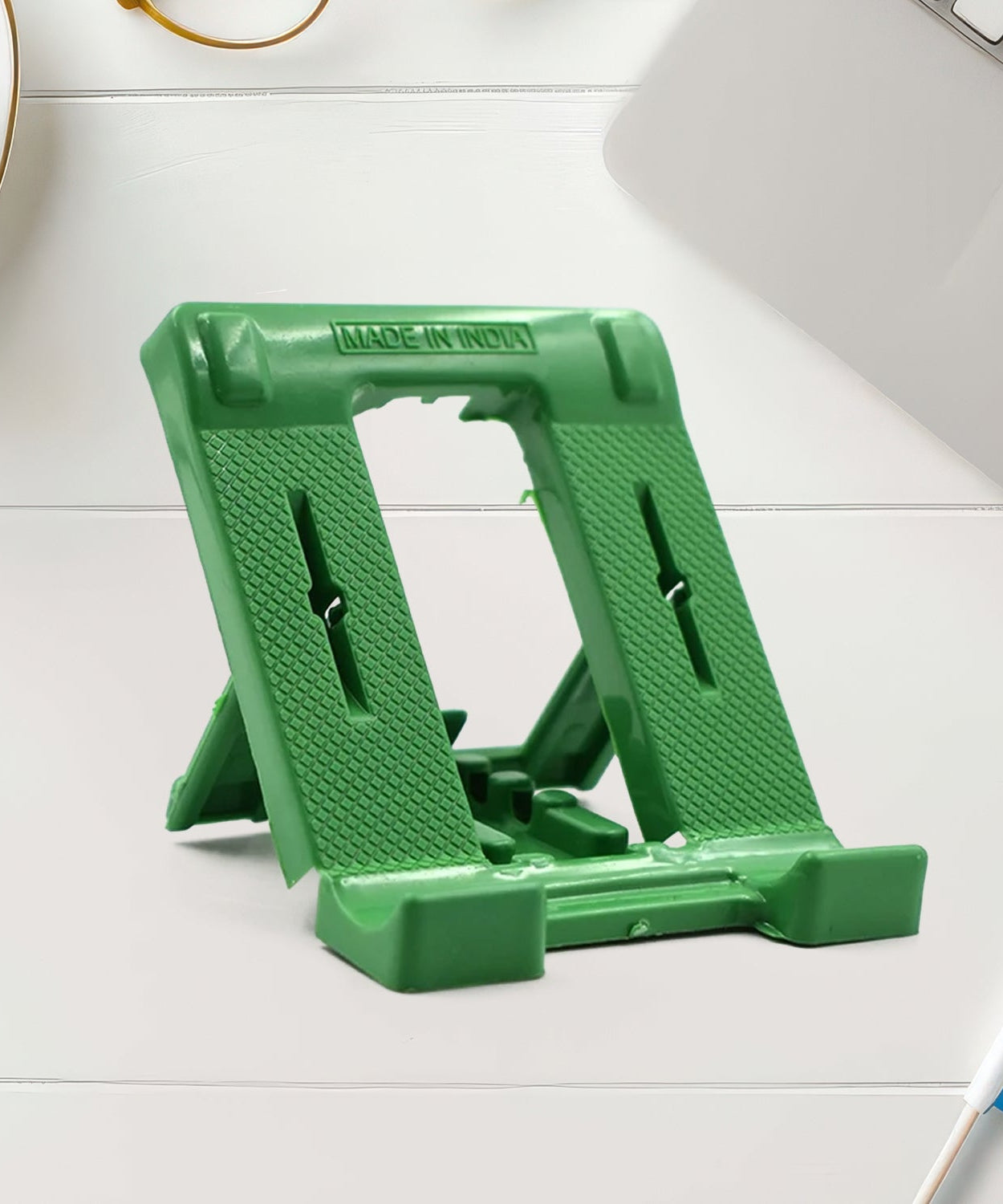 Step Up Foldable Phone Rest