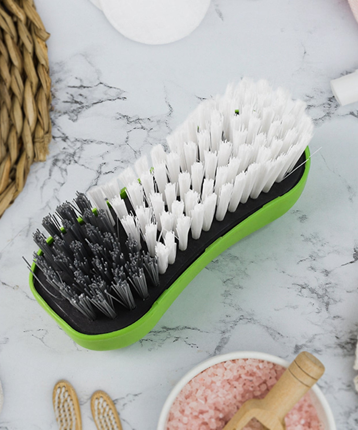 Hold Tight Multi Clean Brush