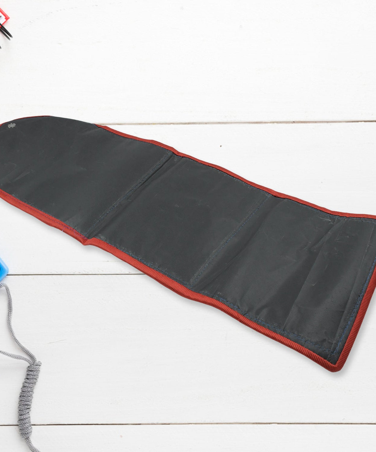 Foldable Hanging Organizer with 3 Pockets - Wall Hanging Letter Holder