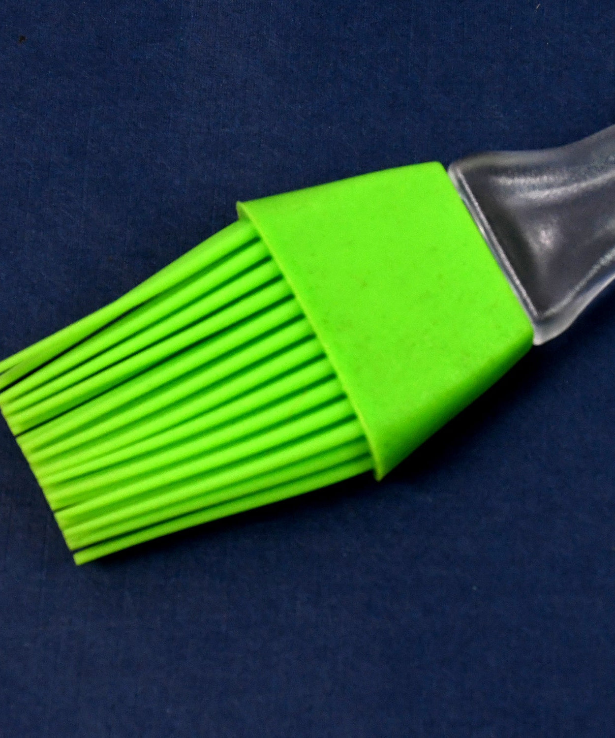 Silicone Spatula and Pastry Brush Special Brush for Kitchen Use (1 Pc / 23 Cm)