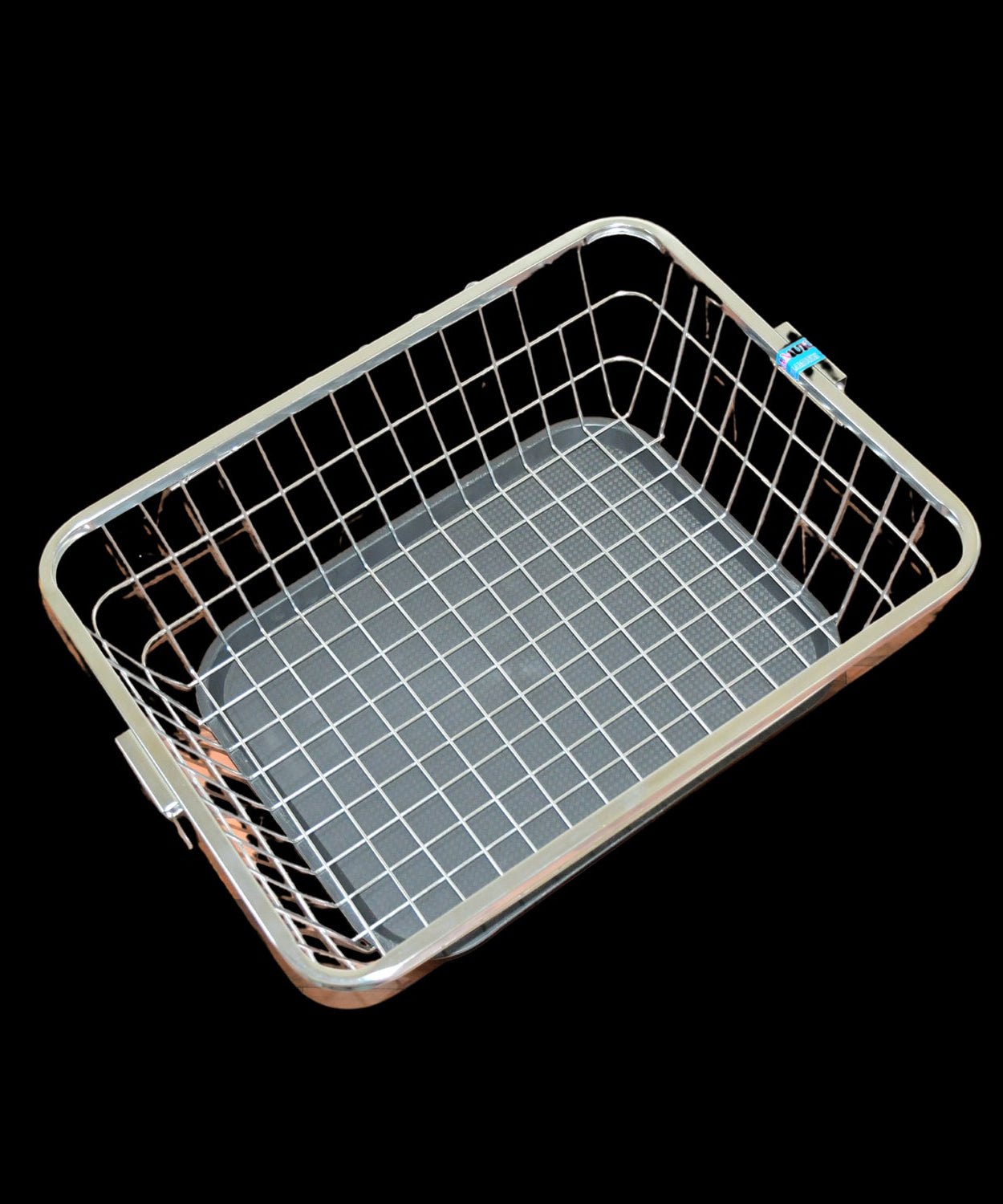 Dish drainer rack with drip tray and utensil basket for drying plates