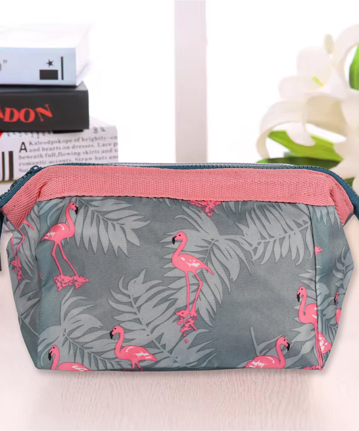 Makeup Bag / Pouch / Travel Cosmetic Bags / Brush Pouch Toiletry Kit Fashion Women Jewelry Organizer with Zipper Portable Purse Pouch (1 pc / 25×13 Cm)