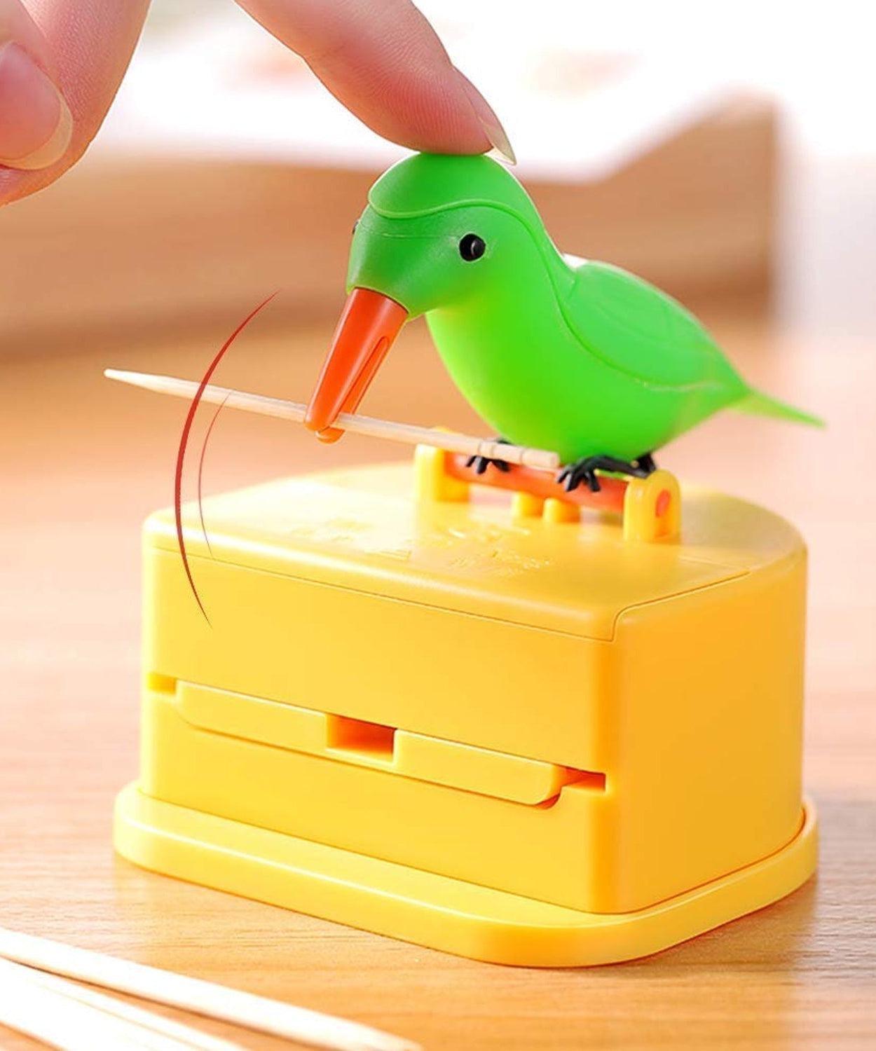 Portable Automatic Bird Toothpick Storage Box