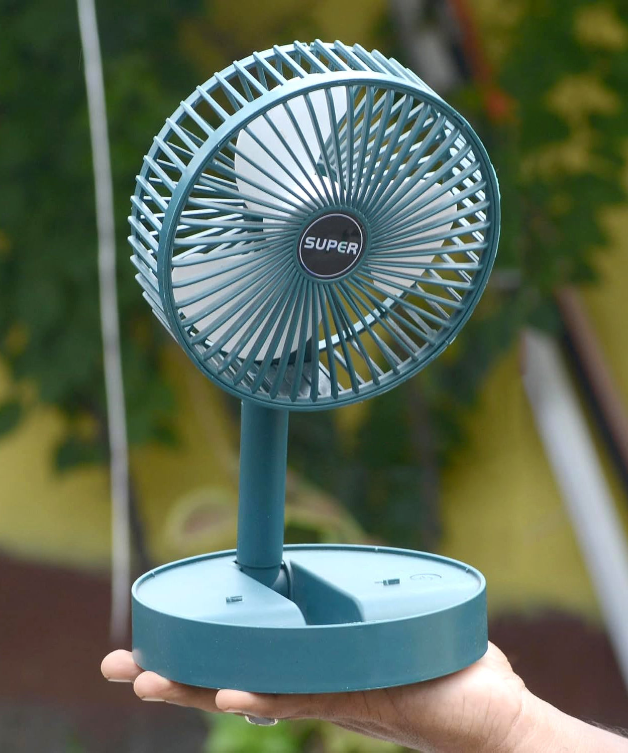Adjustable Portable Desktop Fan - Telescopic Silent Personal Cooling for Office & Travel (Battery Not Include)