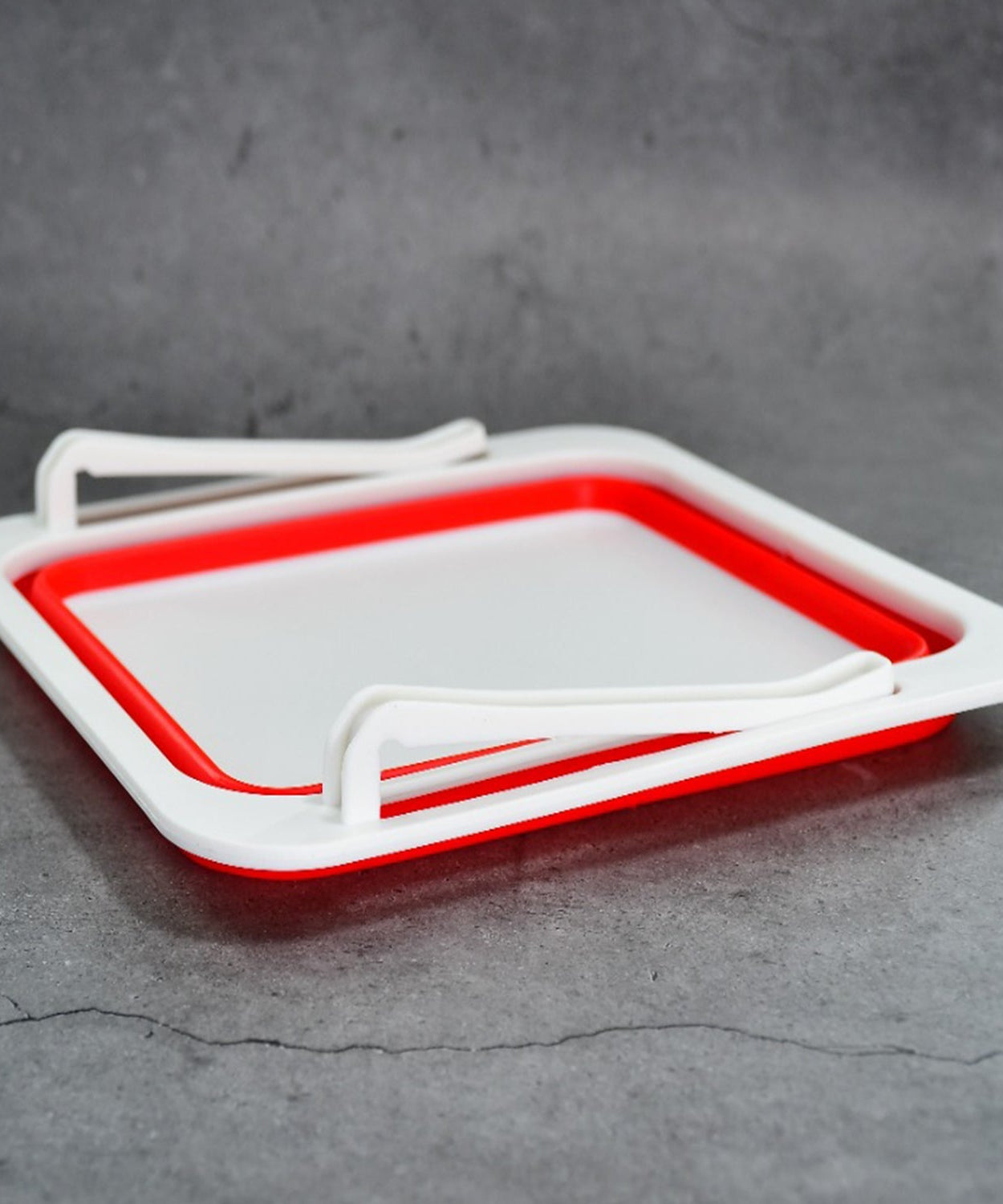 Sliding storage rack for fridge